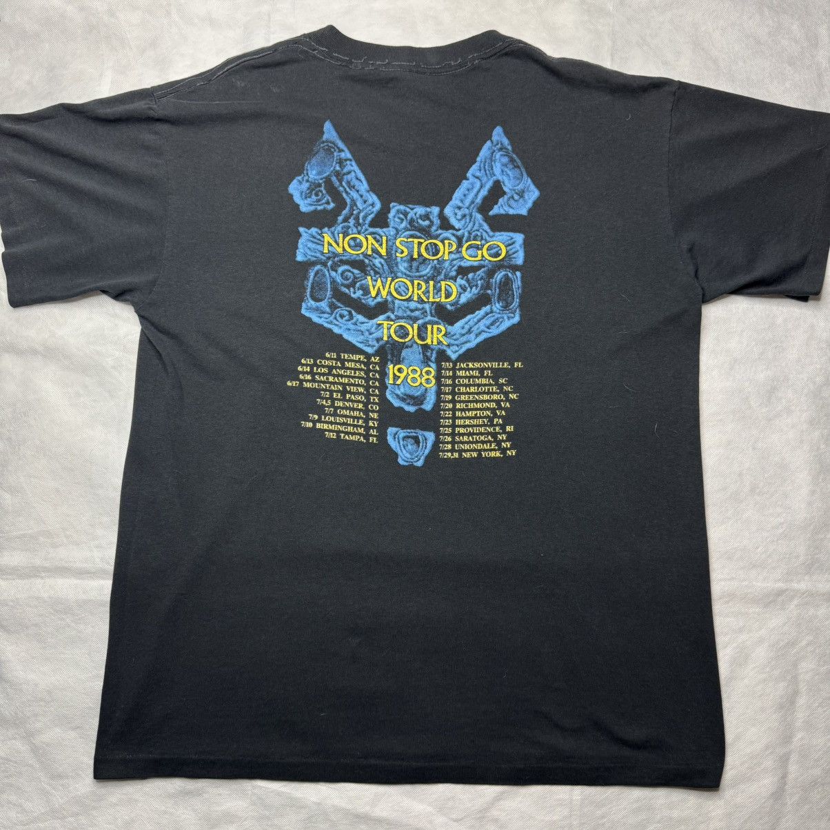 Led Zeppelin Title: 1988 Robert Plant Tour Tee XL VTG Hugger Tag Shirt Size US XL / EU 56 / 4 - 2 Thumbnail