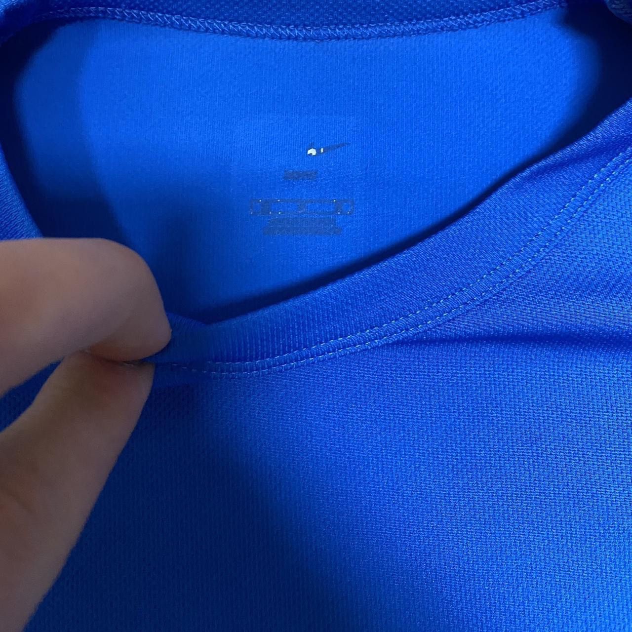 Nike Y2K Nike royal blue dri fit Longsleeve Size US M / EU 48-50 / 2 - 3 Thumbnail