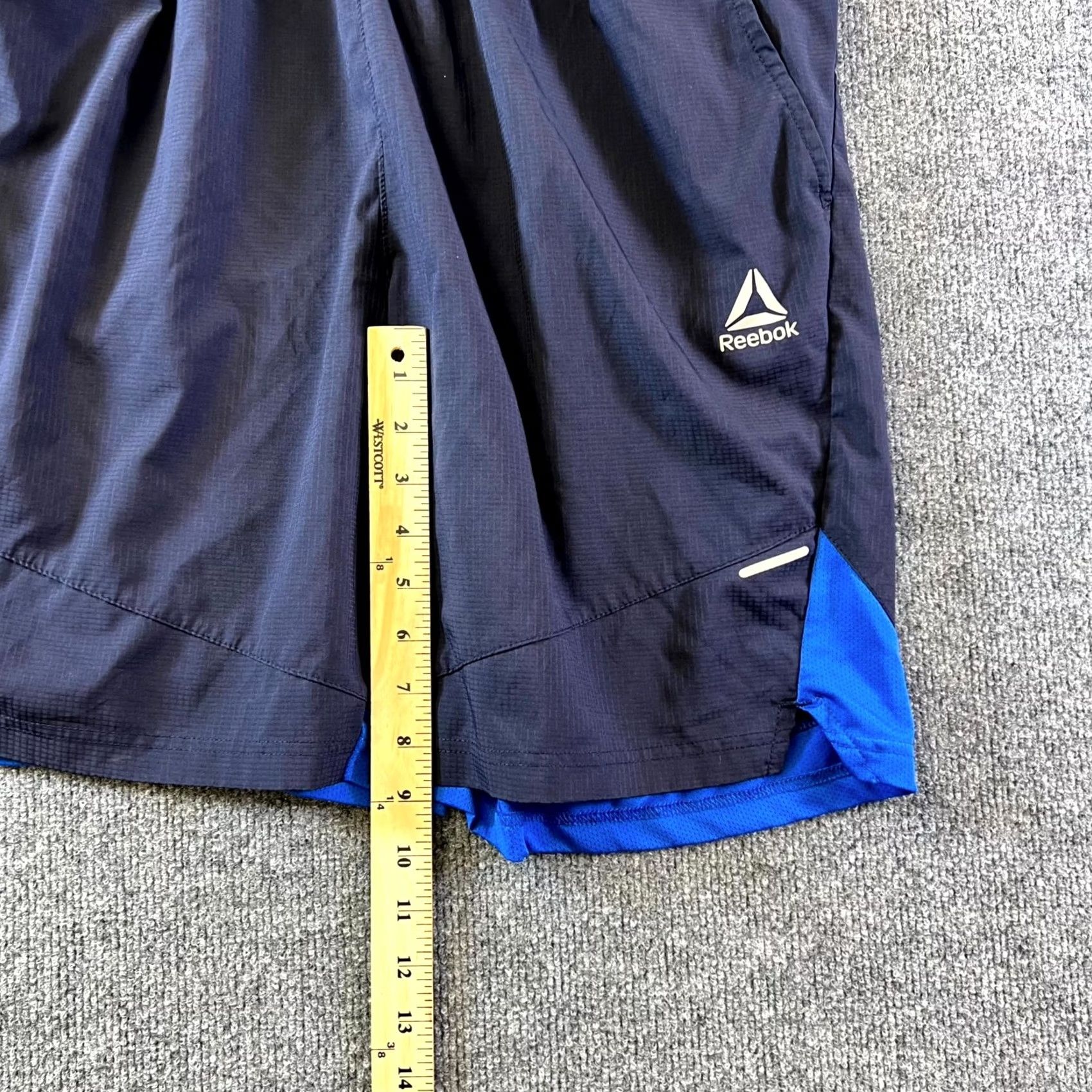 Reebok Reebok Mens Shorts Athletic Navy 9" Inseam Stretch Drawstring Size US 33 - 4 Thumbnail