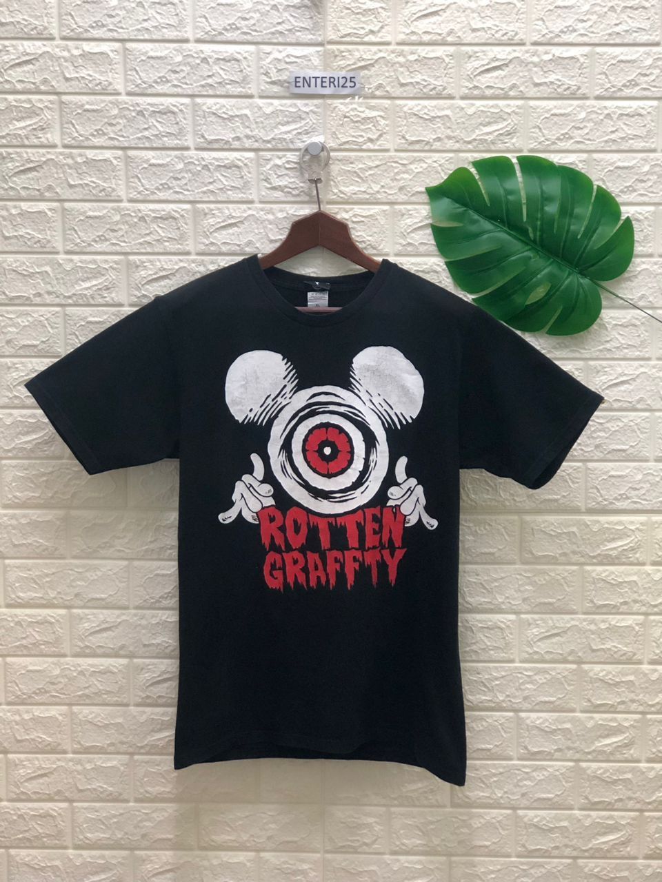 Band Tees A23-15 Japanese Rock X Rotten Graffty Kyoto Tee xl Size US XL / EU 56 / 4 - 1 Thumbnail