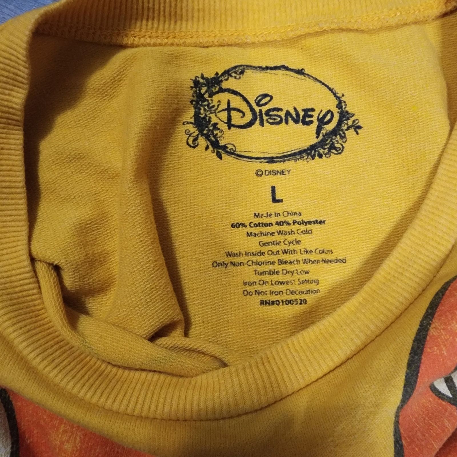 Disney Distressed yellow Minnie Mouse lightweight sweatshirt L 2267 Size L / US 10 / IT 46 - 5 Thumbnail
