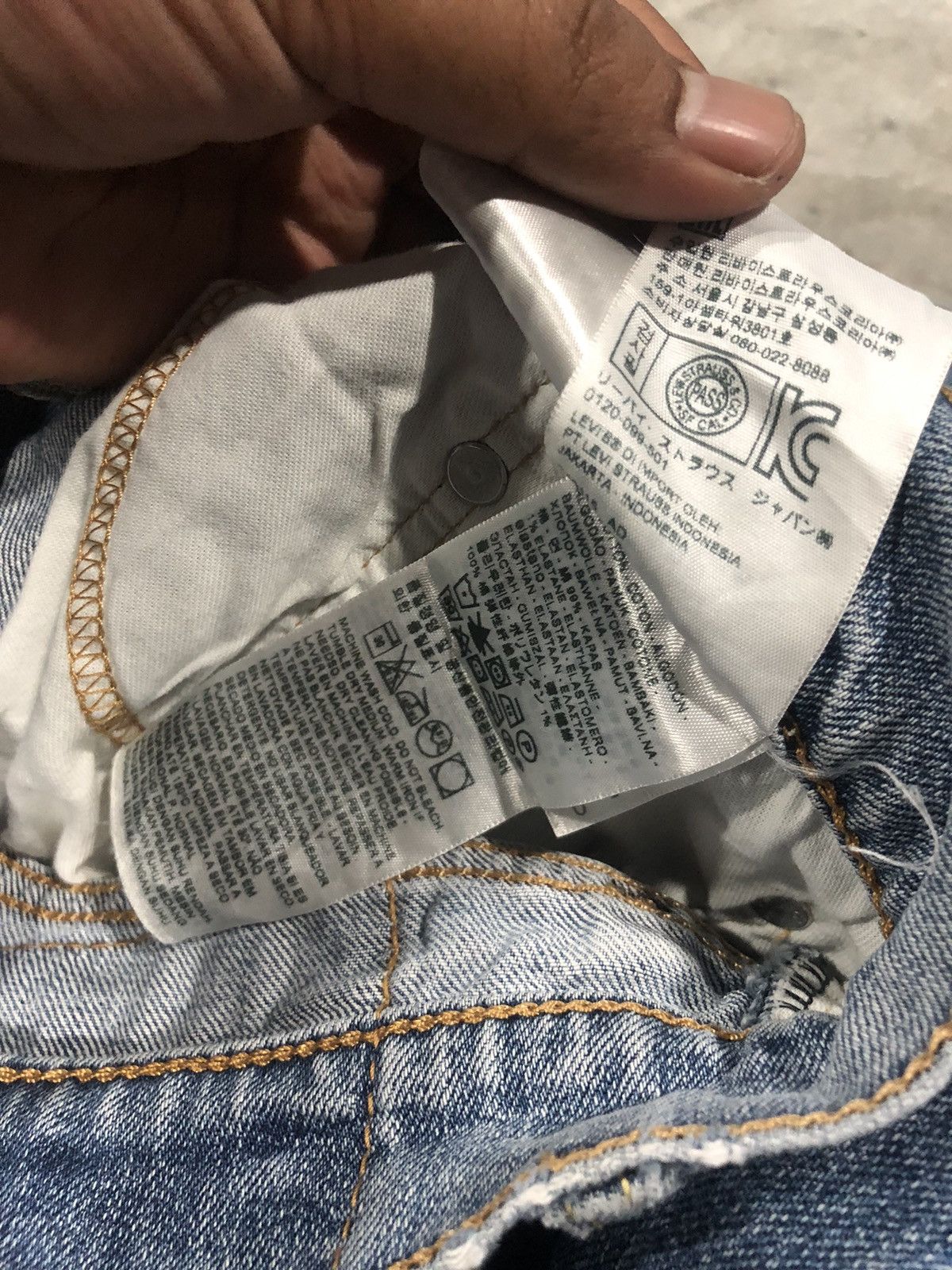 Levi's × Levi's Vintage Clothing Levi’s 505 Stonewashed Denim Jeans Size US 30 / EU 46 - 12 Thumbnail