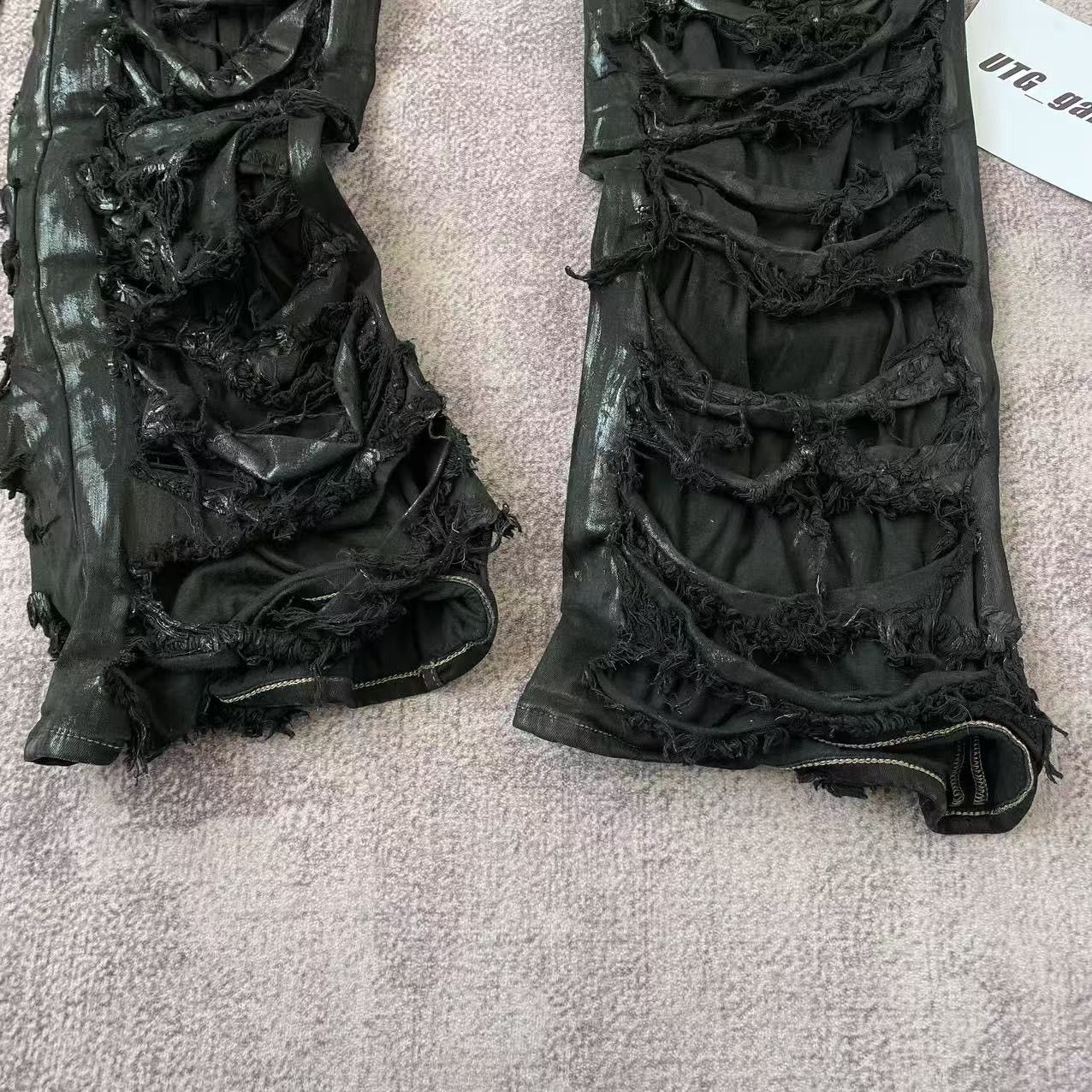 Rick Owens Drkshdw Rick Owens DRKSHDW Distressed Waxed Geth Cut Denim Jeans Size US 32 / EU 48 - 6 Thumbnail