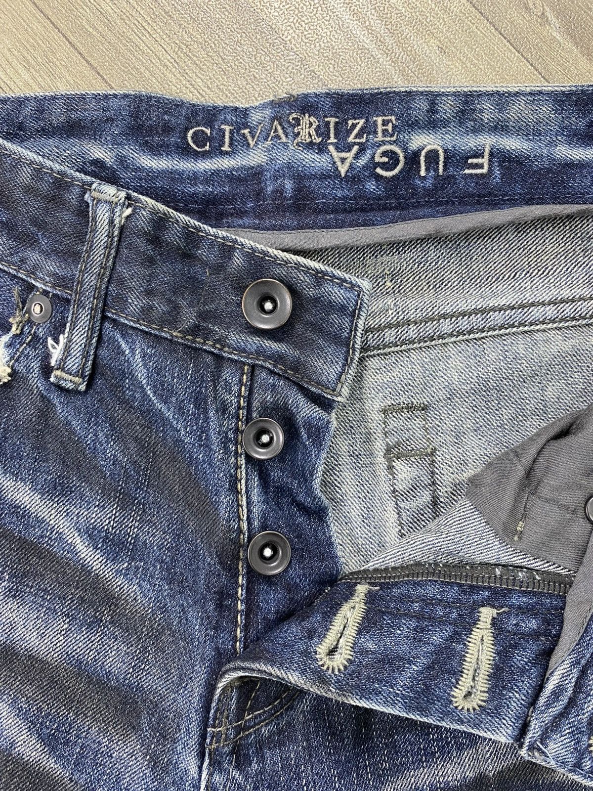 If Six Was Nine 2000s Fuga Cavarize Clawmarks Distressed Faded Flared Jeans Size US 32 / EU 48 - 11 Thumbnail