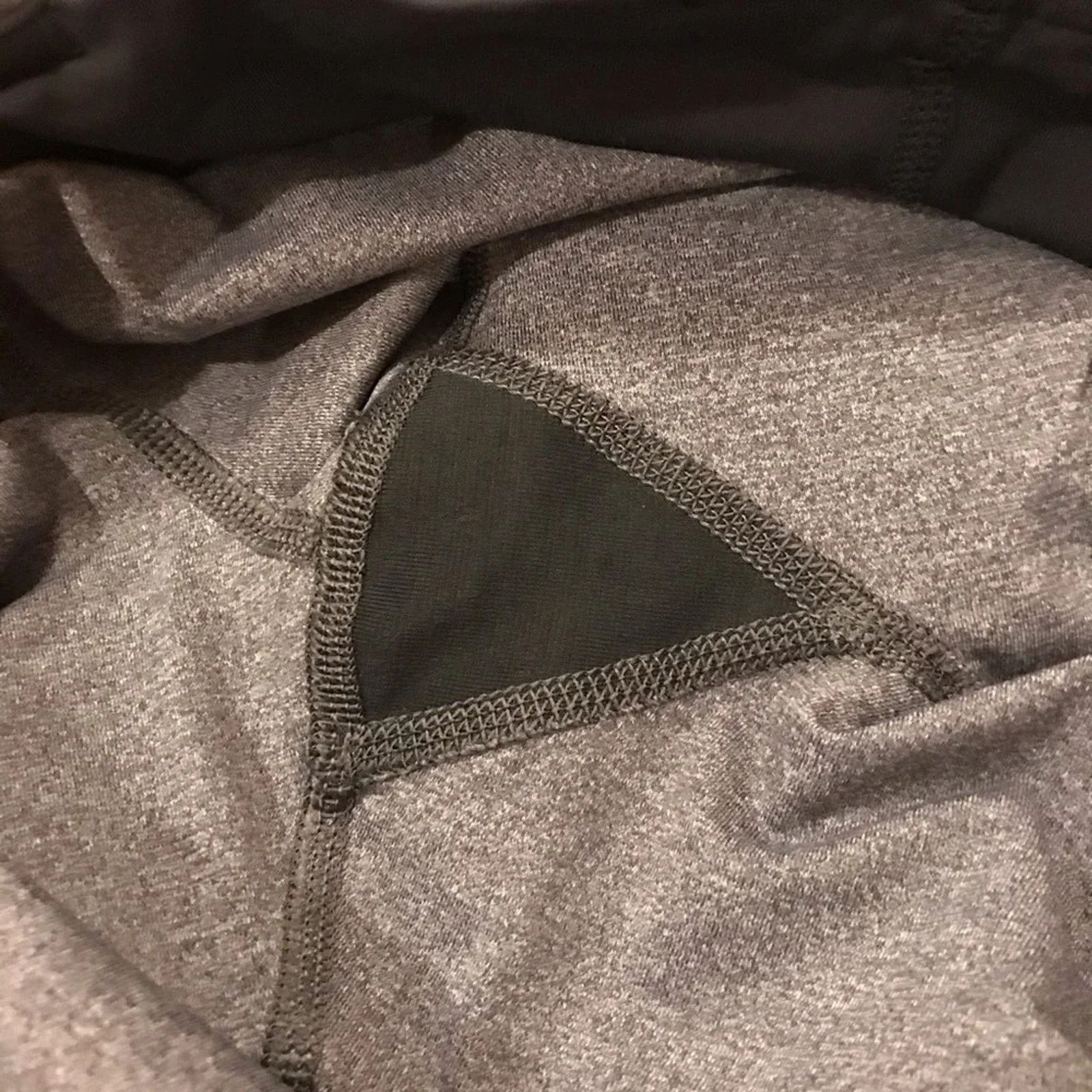 Lululemon Lululemon Run Inspire Crop II Luxtreme 6 Cropped Leggings Size 28" / US 6 / IT 42 - 12 Thumbnail