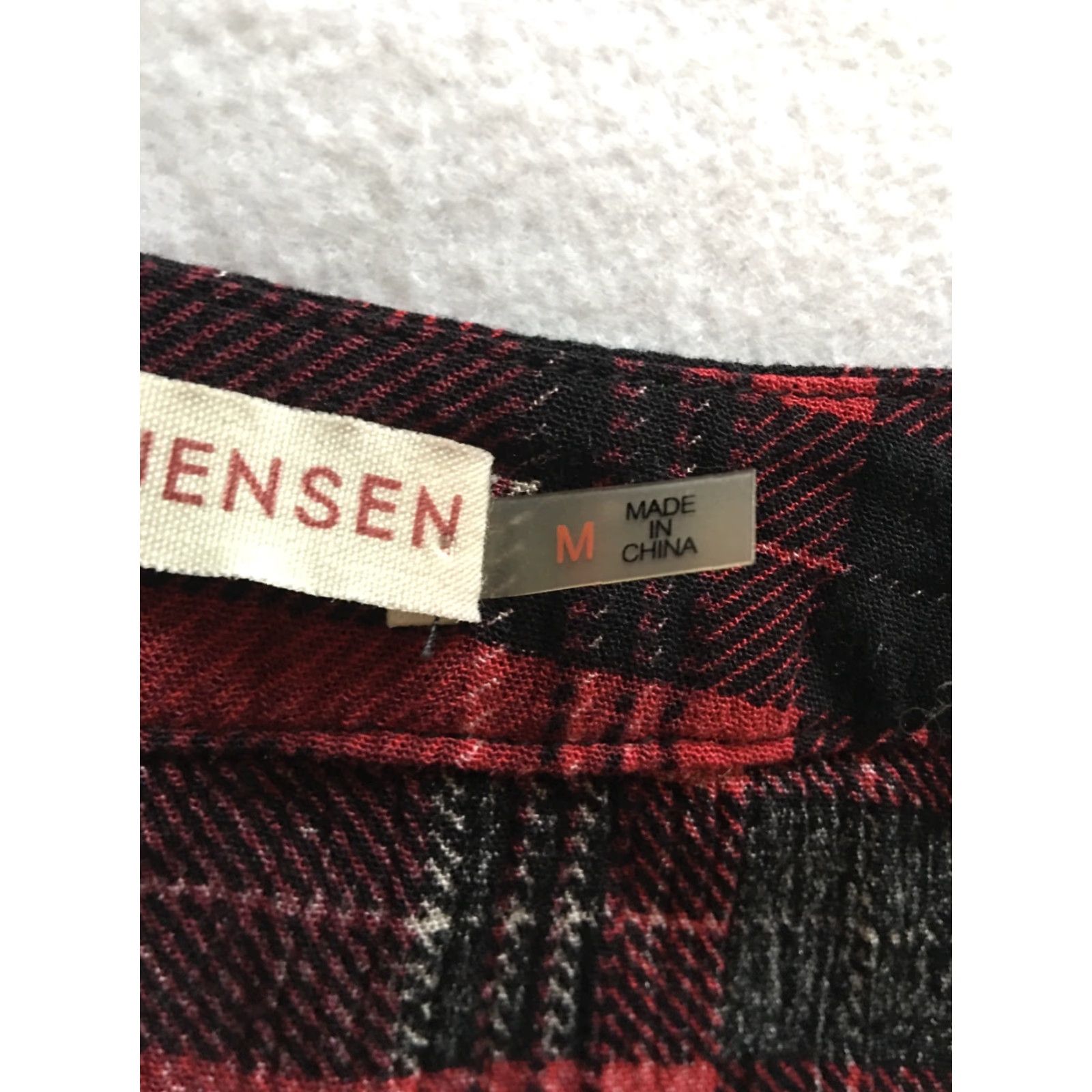 Vintage Peyton B Neck Shirt Womens Long Sleeve Plaid Check Casual Top M Red/Black Plaid V-Neck Button Mens Womens Girls? Size M / US 6-8 / IT 42-44 - 4 Thumbnail