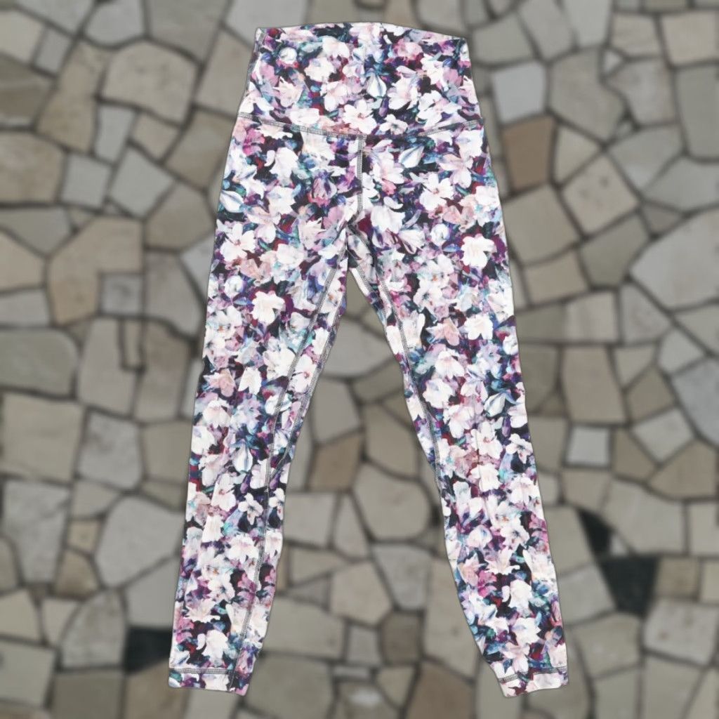 Lululemon Lululemon Align HR 25" Polyester Woven Leggings Pants Floral Women's 4 Multi-Colored Slim Floral 25" Inseam Adult Women Size 27" / US 4 / IT 40 - 1 Thumbnail