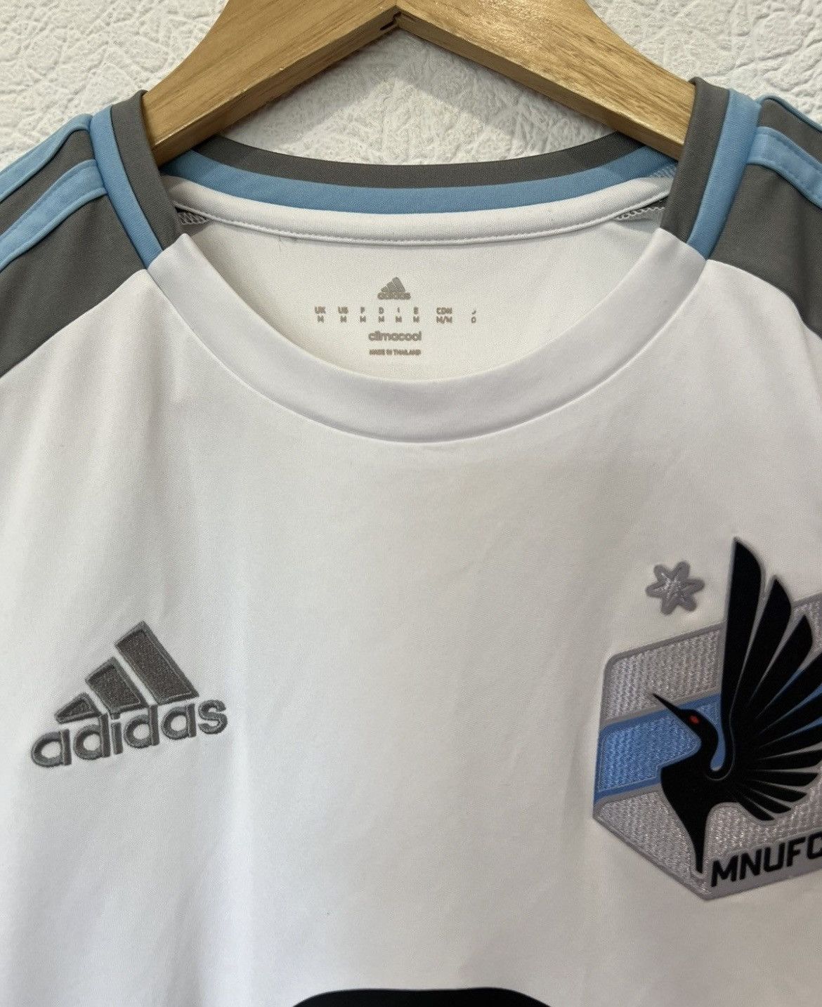 Adidas THIESSON MINNESOTA UNITED ADIDAS 2018 AWAY SOCCER JERSEY Size US M / EU 48-50 / 2 - 2 Thumbnail