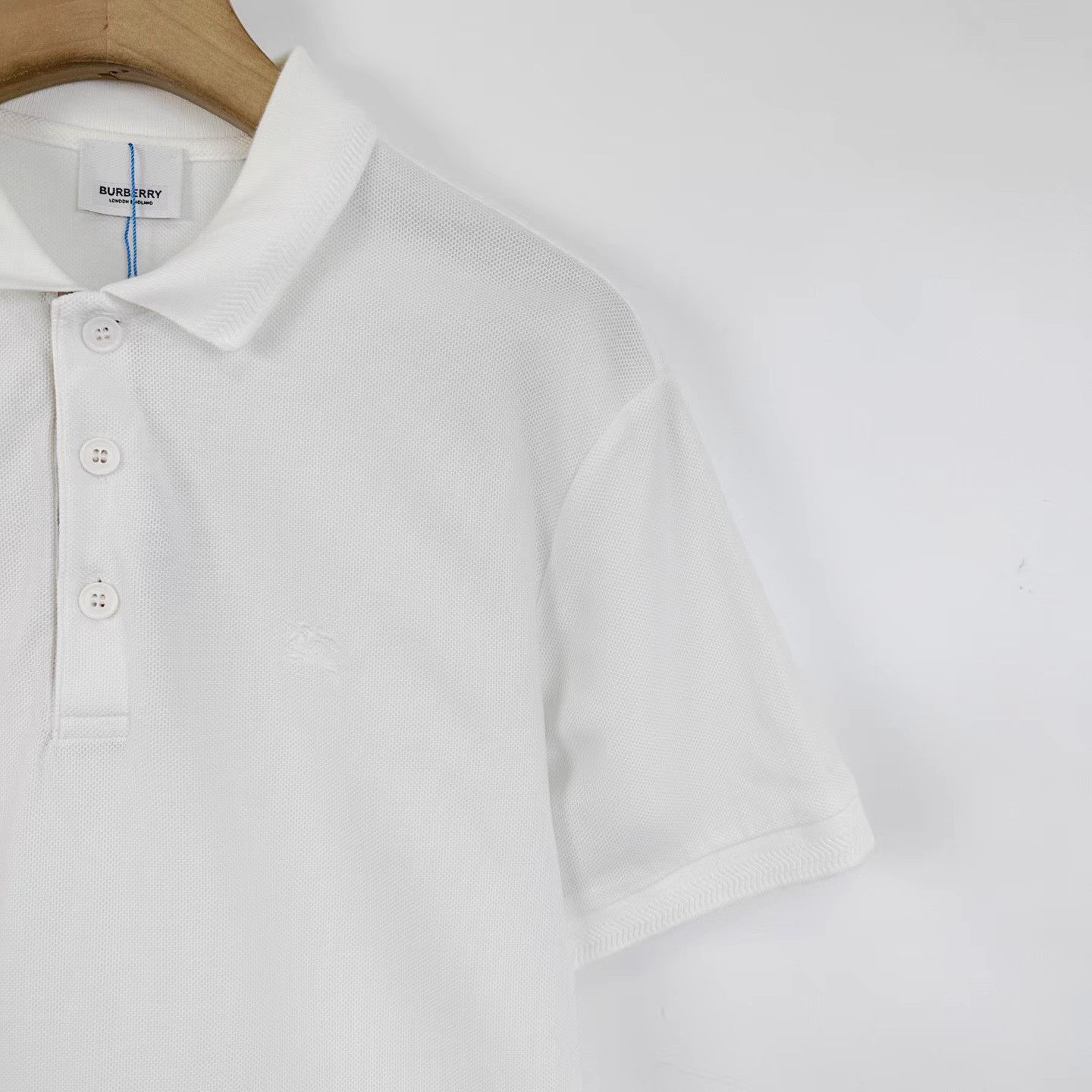 Burberry Burberry Equestrian Knight Embroidered Logo Polo Shirt K12 Size US M / EU 48-50 / 2 - 2 Thumbnail
