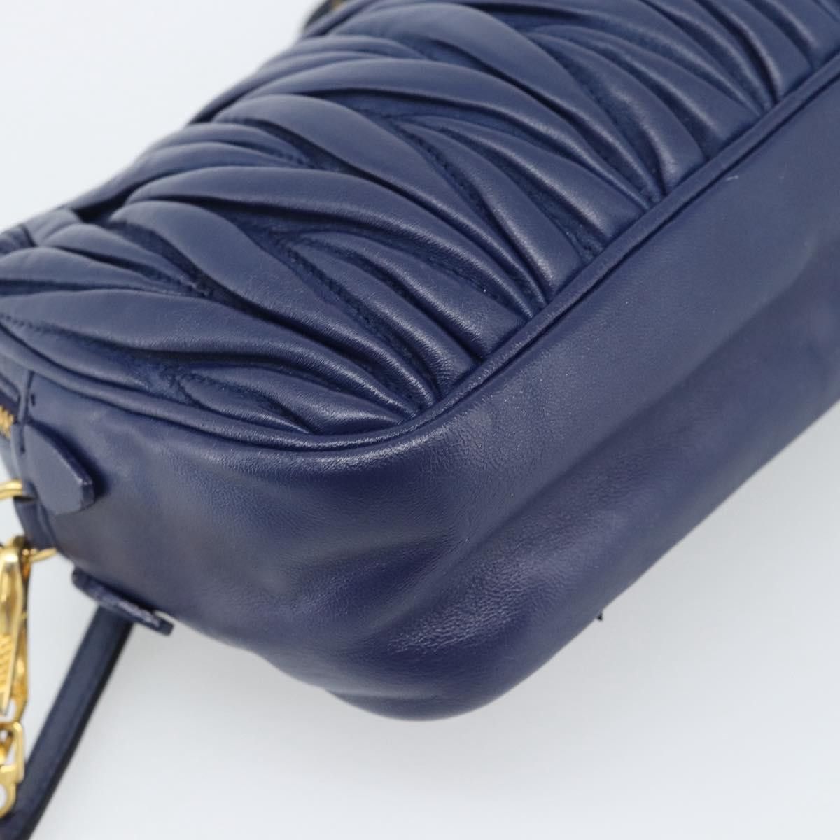 Miu Miu Borsa a tracolla Miu Miu Matelassé in pelle blu e oro, Size ONE SIZE - 13 Thumbnail