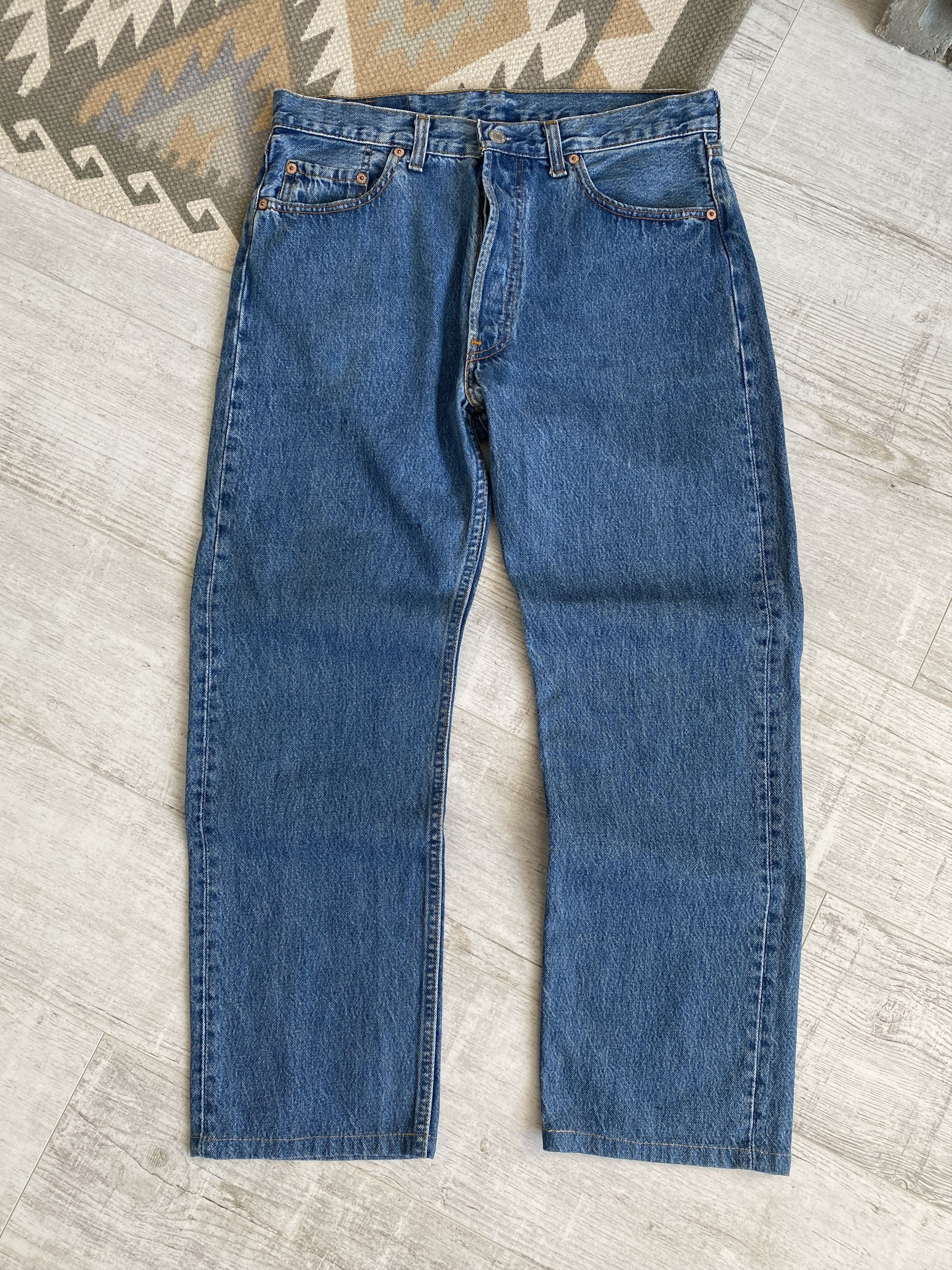 Levi's Vintage Levis Cotton Blue Washed Straight Jeans Size US 34 / EU 50 - 2 Thumbnail