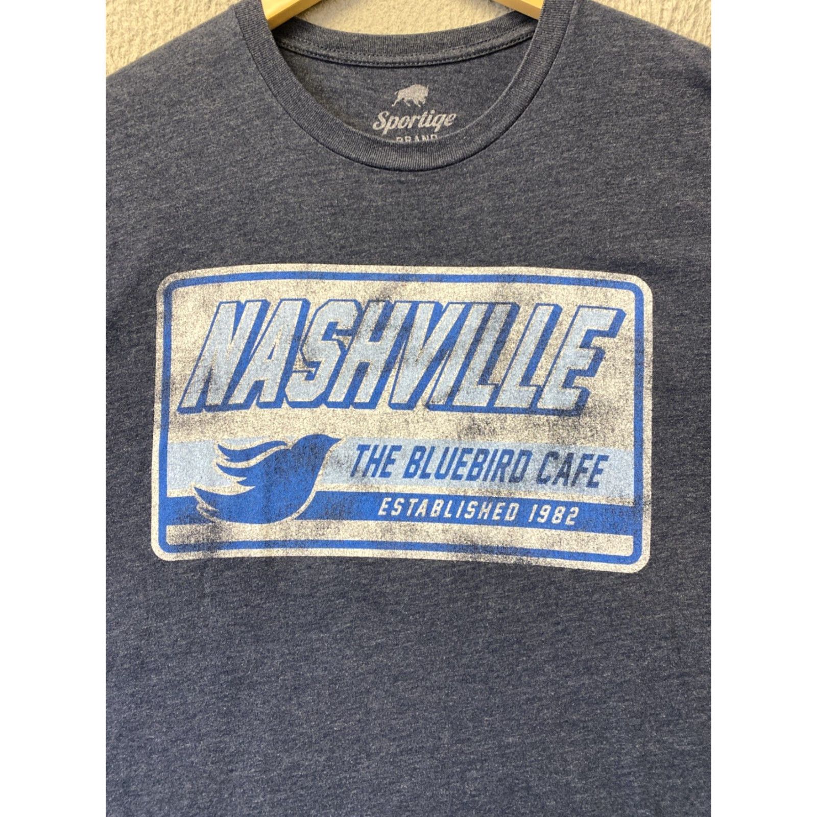 Vintage Sportiqe Nashville T Shirt Mens Blue Sz L Polyester Blend /146-6 Size US L / EU 52-54 / 3 - 4 Thumbnail