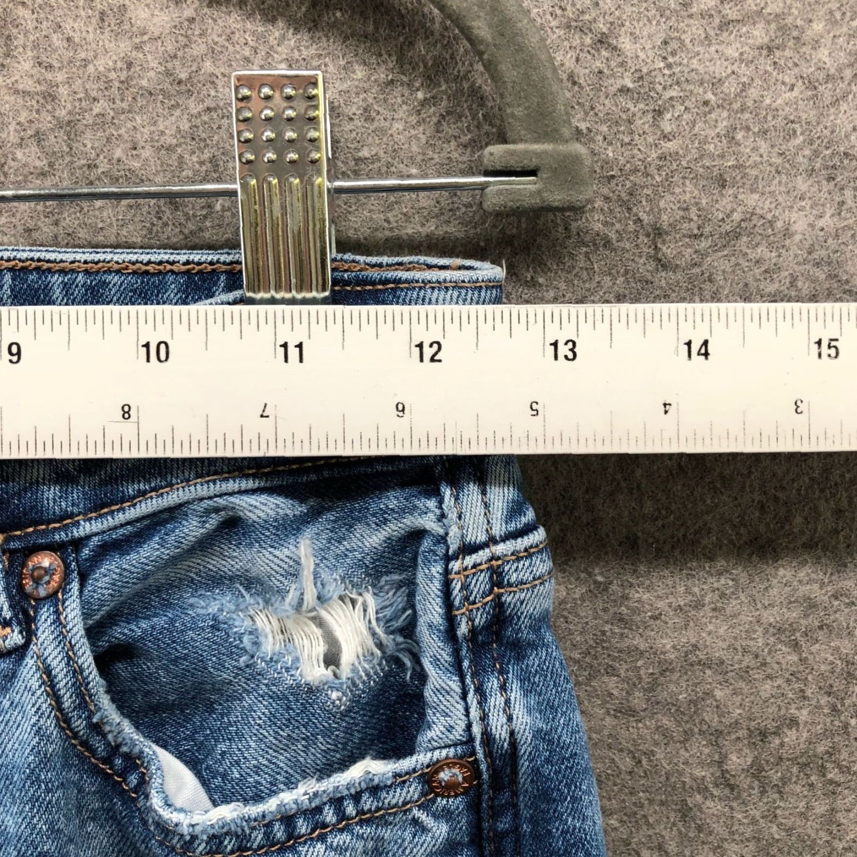American Eagle Outfitters American Eagle Mom Jeans Womens 00P Short Raw Hem Medium Wash Denim Relaxed Fit Size 24" / US 00 / IT 34 - 6 Thumbnail