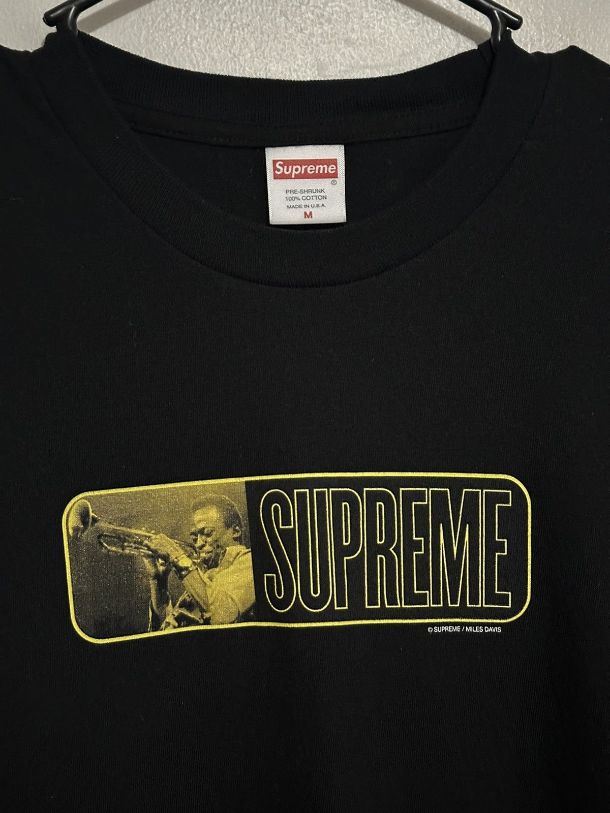 Supreme Supreme Miles Davis Tee Size US M / EU 48-50 / 2 - 2 Thumbnail
