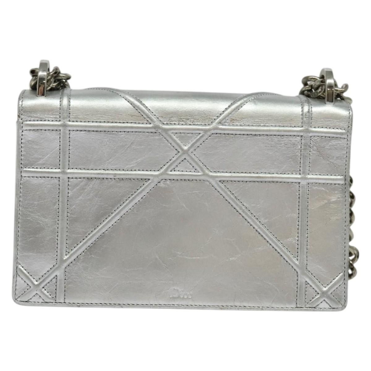 Dior DIOR Chain Diorama Shoulder Bag Leather Silver Size ONE SIZE - 3 Thumbnail