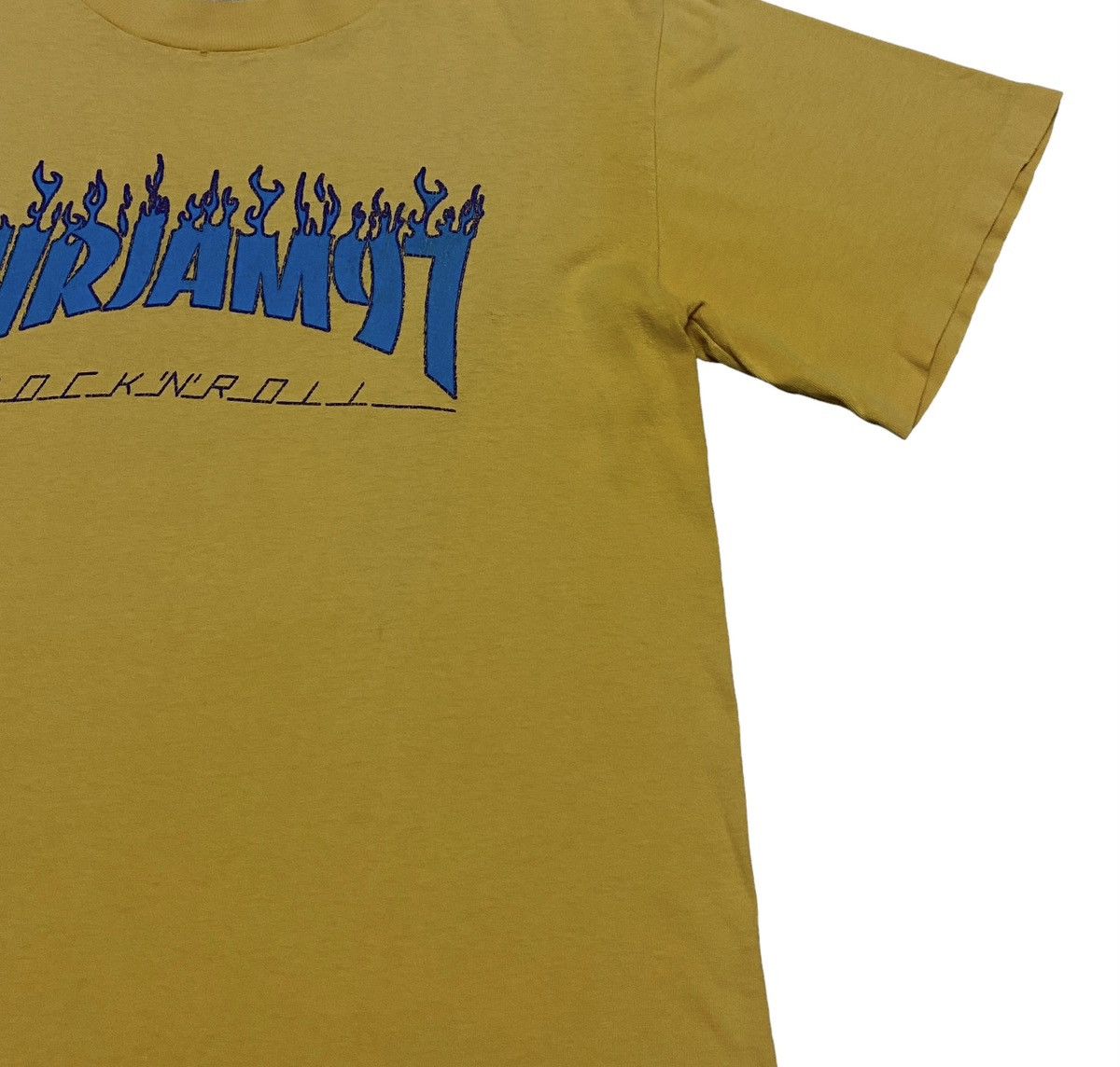 Band Tees × Vintage Rare Design Vintage Japanese Band Air Jam 97 T-shirt 1990s Size US M / EU 48-50 / 2 - 6 Thumbnail