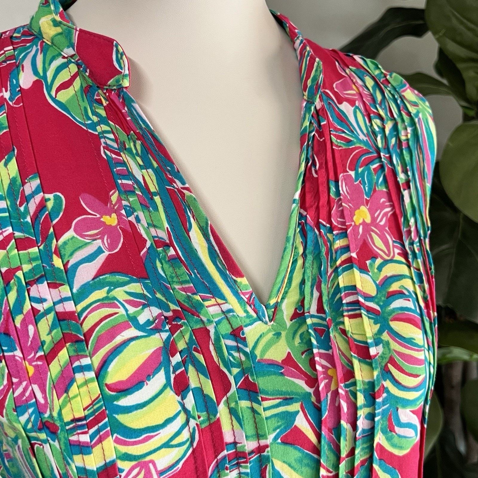 Lilly Pulitzer NWT $138 Lilly Pulitzer XS Tunic Tropical Beach Vacation Size XS / US 0-2 / IT 36-38 - 3 Thumbnail