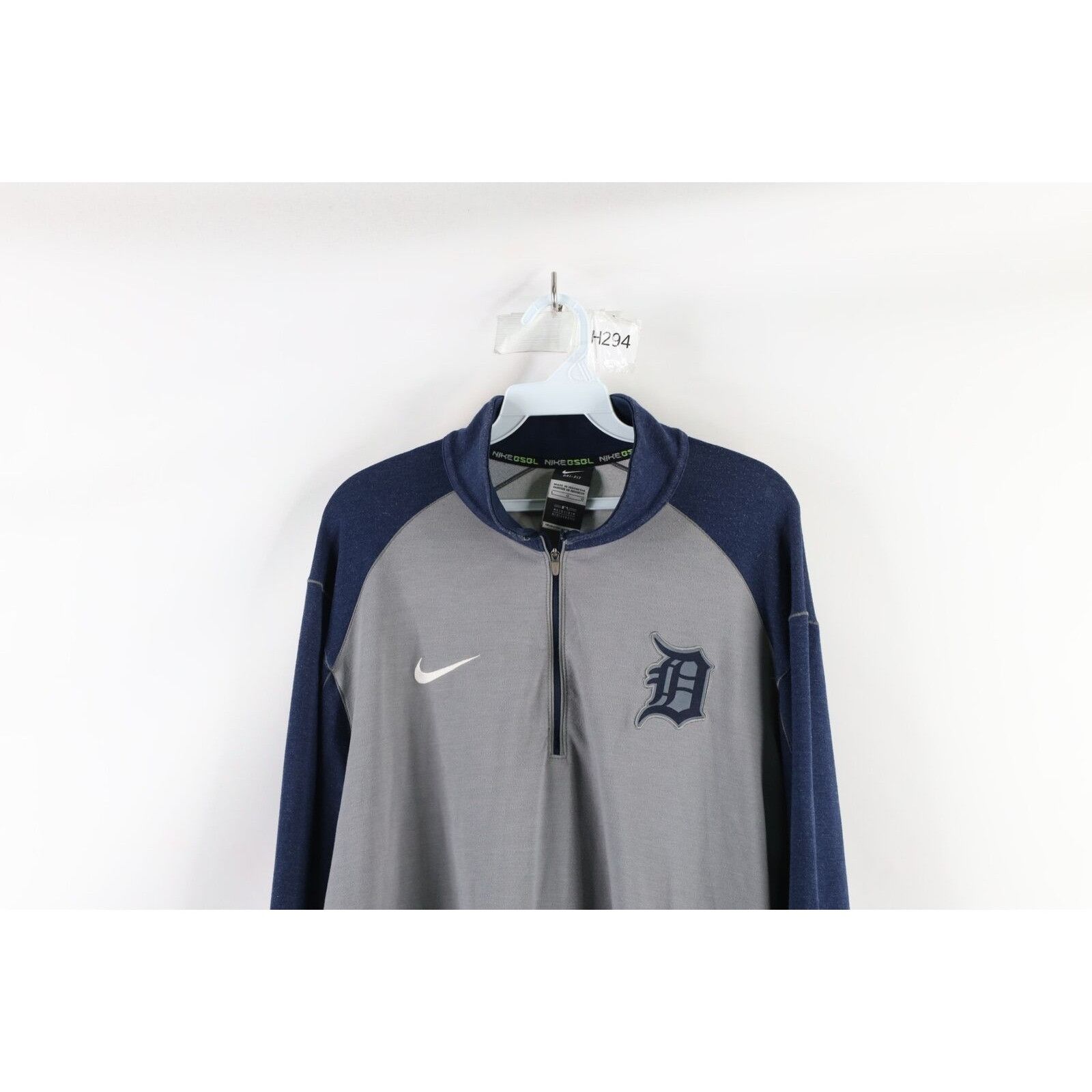 Nike Nike Old English D Detroit Tigers Baseball Half Zip Top Size US L / EU 52-54 / 3 - 2 Thumbnail
