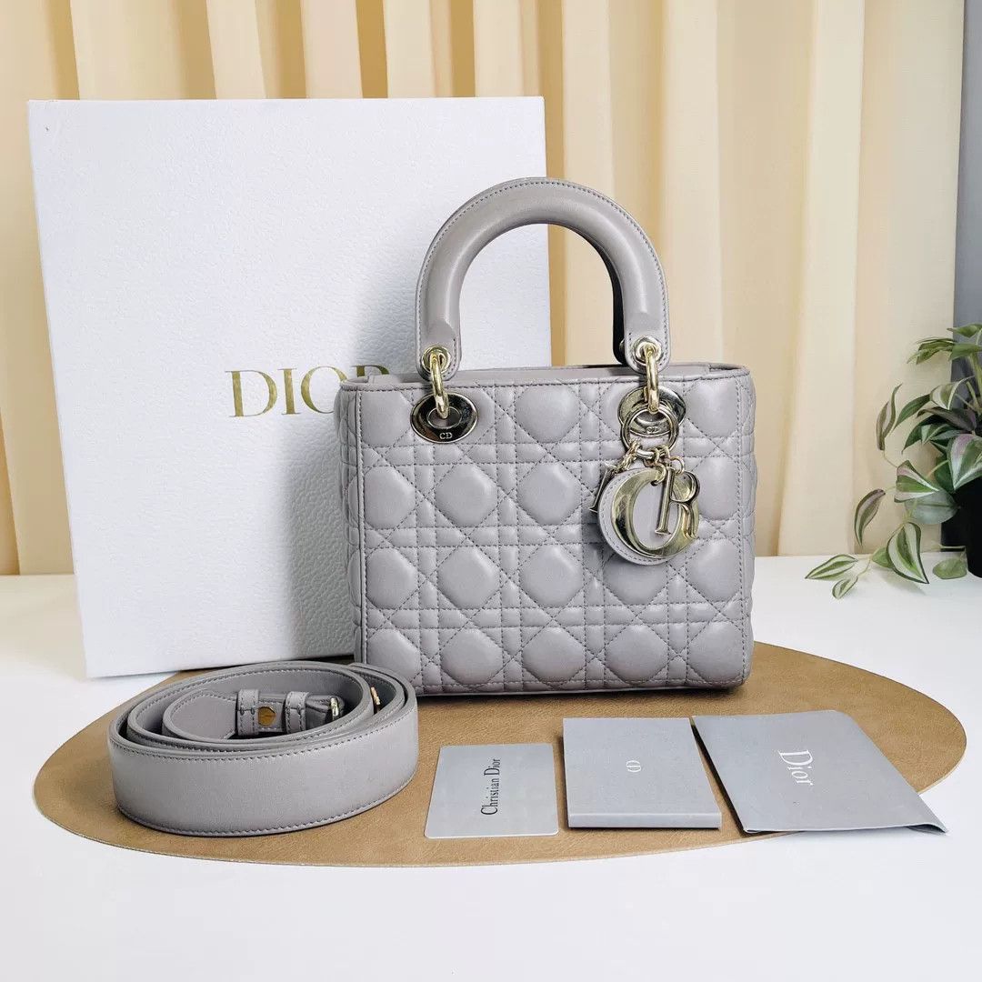 Dior Pre-loved Bag Very good condition Size ONE SIZE - 1 Thumbnail