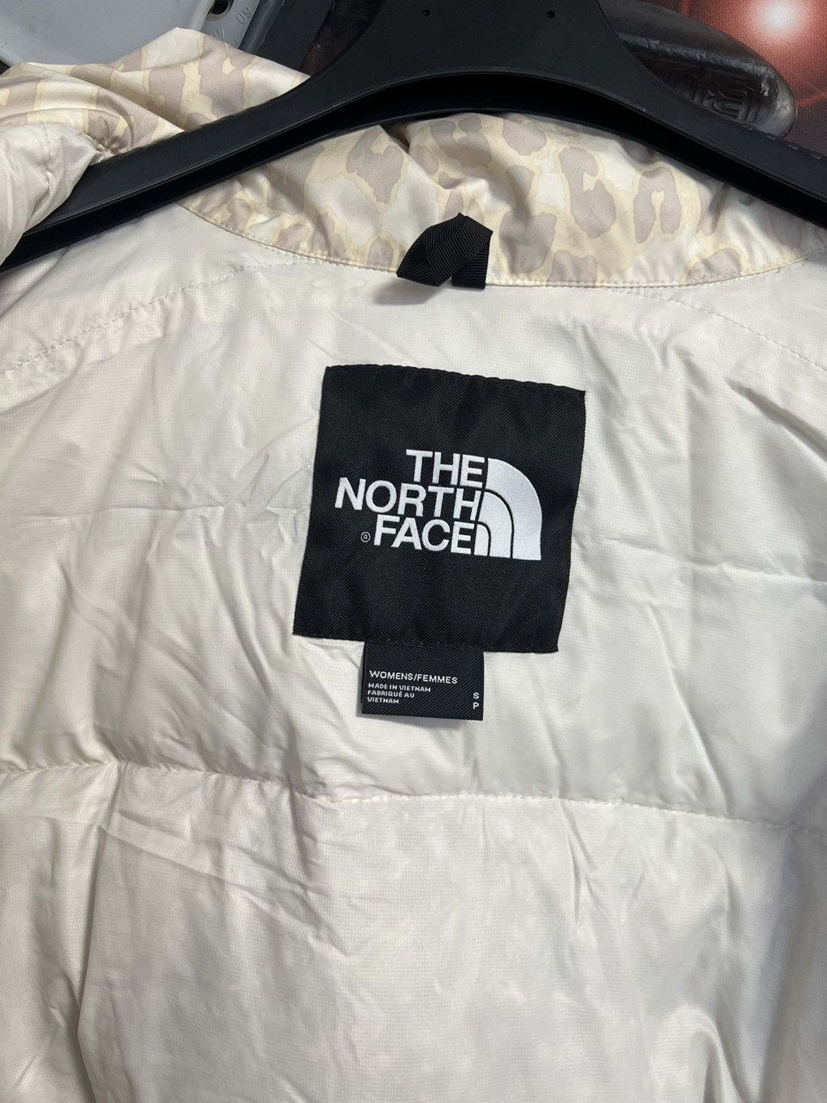 The North Face THE NORTH FACE Print Nuptse Women’s Leopard Down Jacket Size S / US 4 / IT 40 - 17 Thumbnail