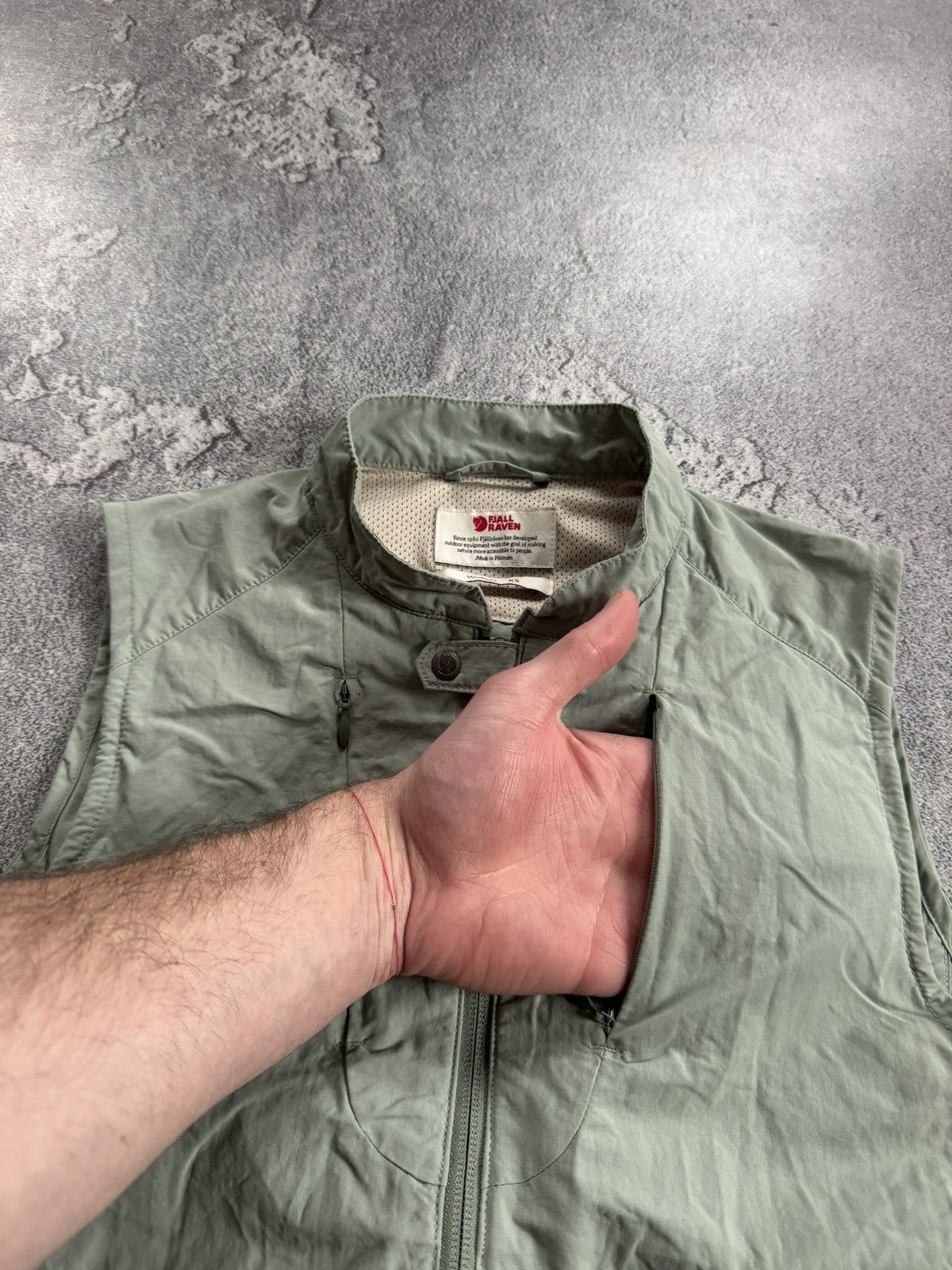 Fjallraven Fjallraven XS Travellers MT Vest sleeveless jacket outdoor Size XS / US 0-2 / IT 36-38 - 7 Thumbnail