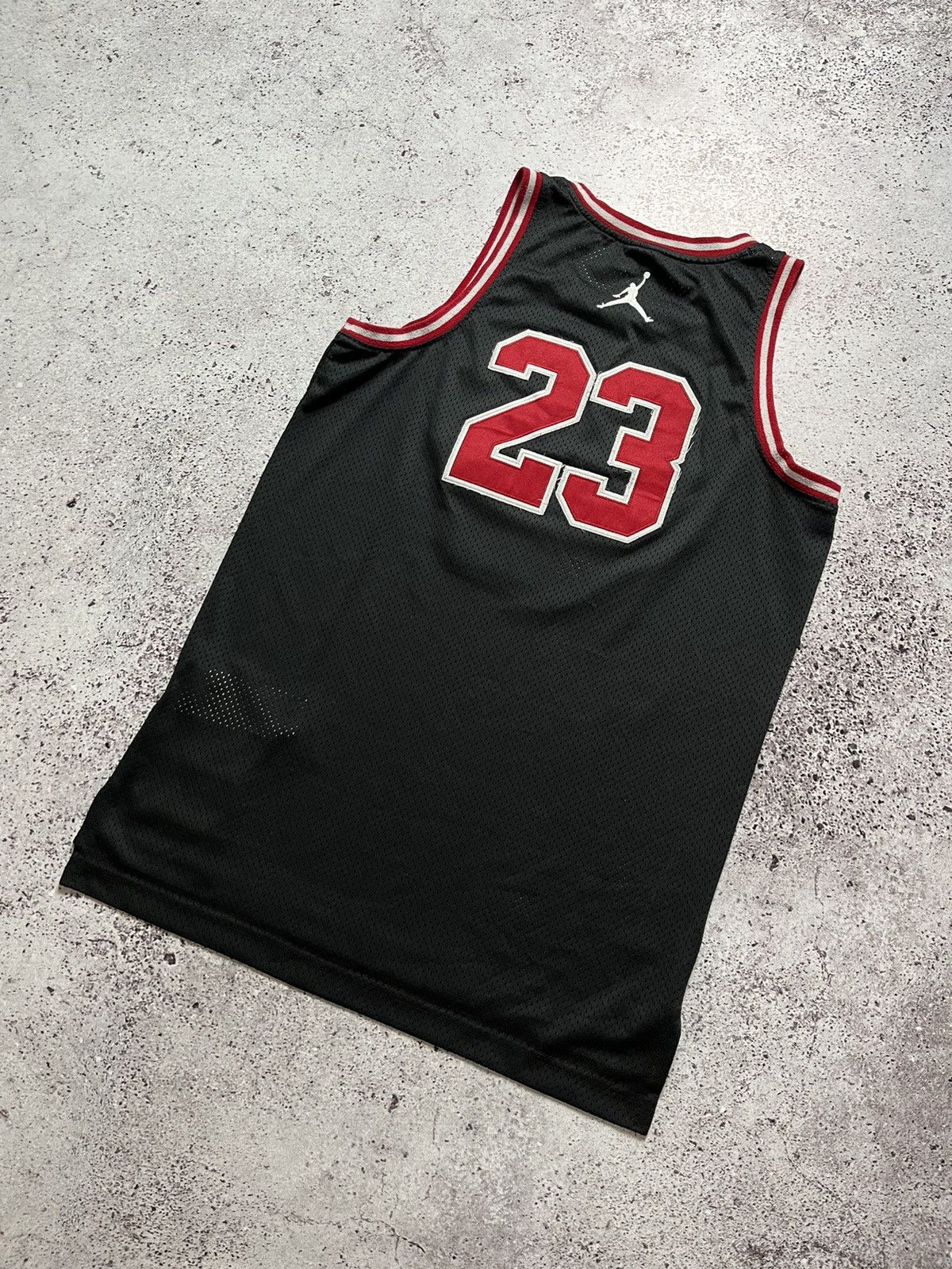Jordan Brand × Vintage 🏀Vintage Sleeveless Shirt Jordan 23 Size US M / EU 48-50 / 2 - 2 Thumbnail