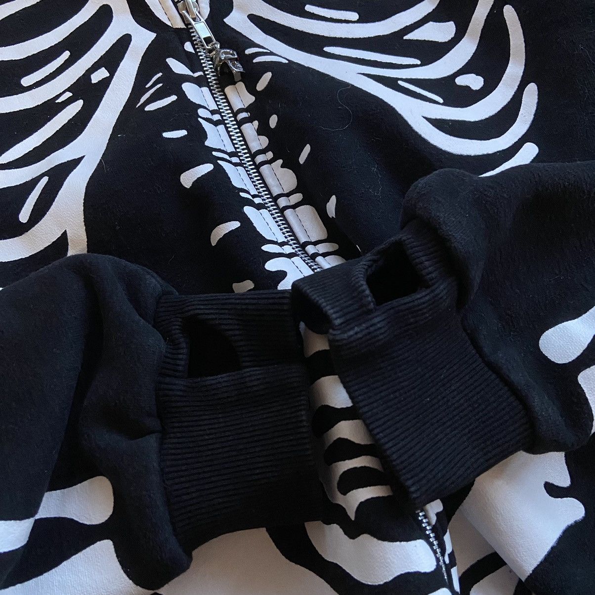 Japanese Brand 📌 Vintage Living Dead Souls Skeleton Full Zip Hoodie Size US XL / EU 56 / 4 - 15 Thumbnail