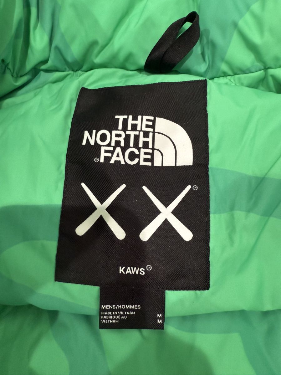 Kaws × The North Face Kaws x The north face nuptse jacket Size US M / EU 48-50 / 2 - 5 Thumbnail