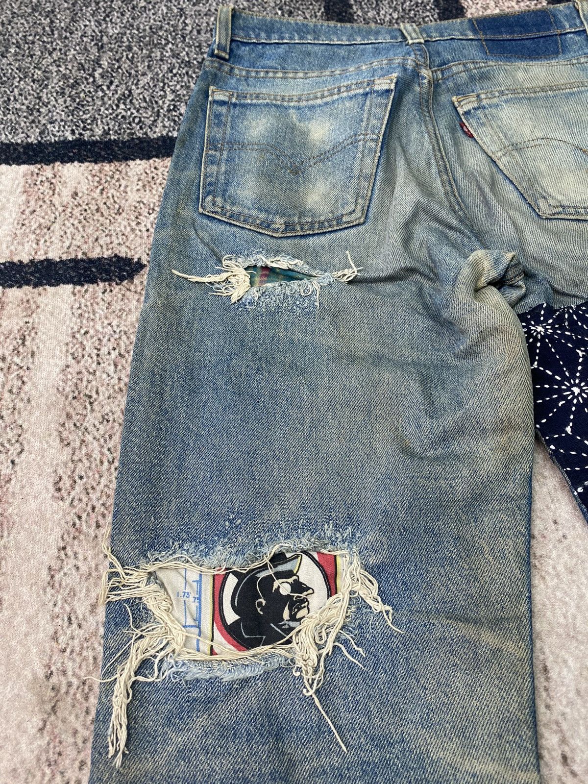 Levi's Vintage Levi’s Distressed Jeans Size US 30 / EU 46 - 11 Thumbnail