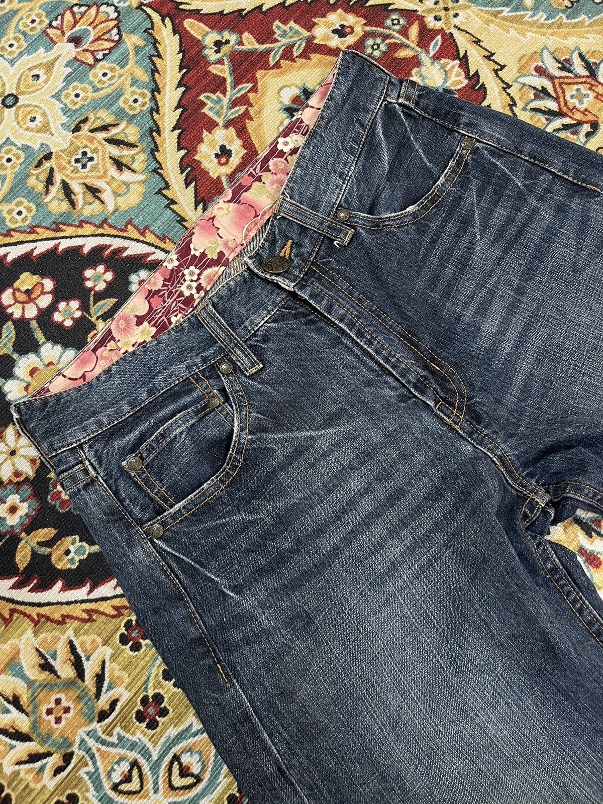 Japanese Brand Japanese Koi Style Sukajan Distressed Denim Jeans Size US 30 / EU 46 - 8 Thumbnail