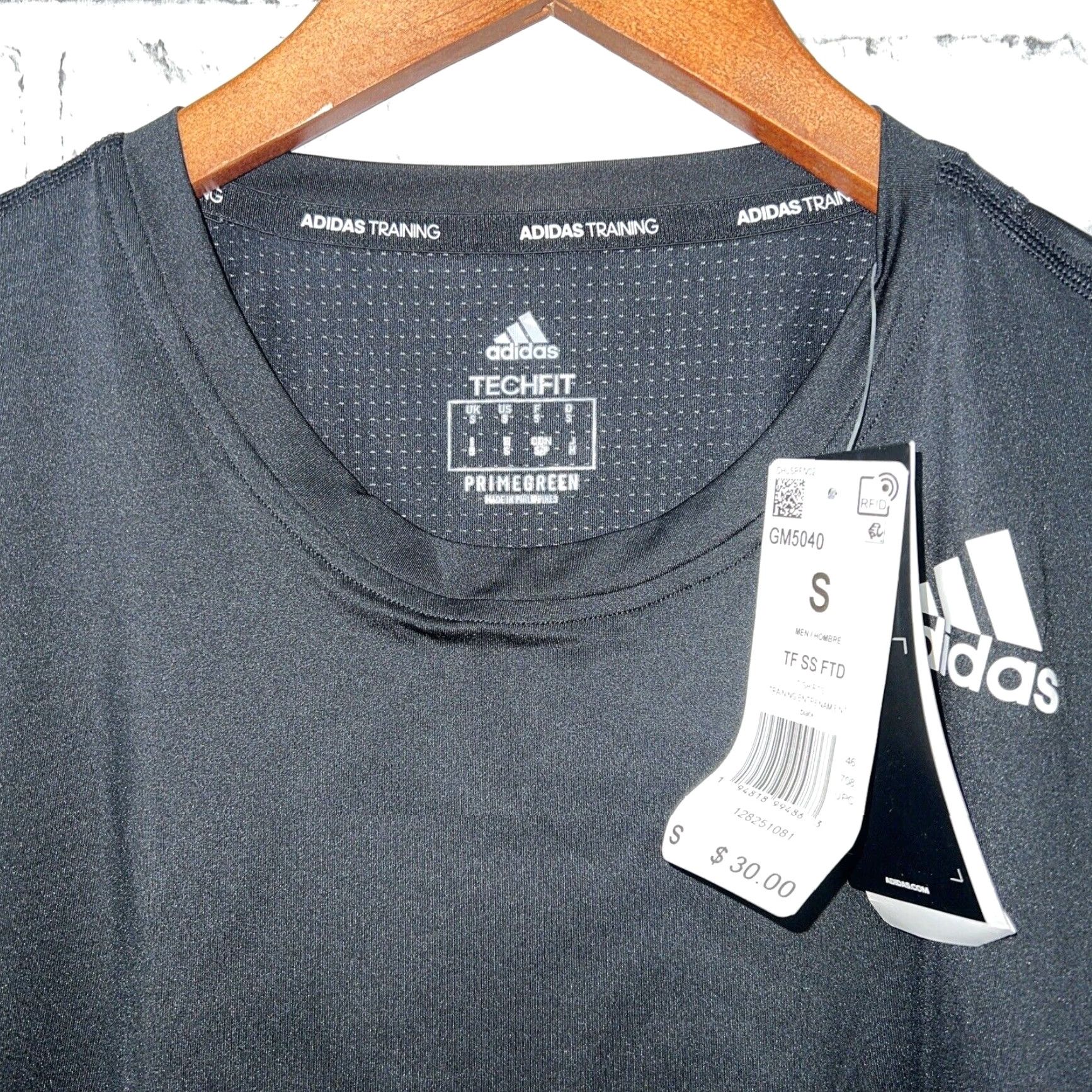 Adidas ADIDAS Techfit Black T-Shirt Mens Size S Activewear Size US S / EU 44-46 / 1 - 2 Thumbnail