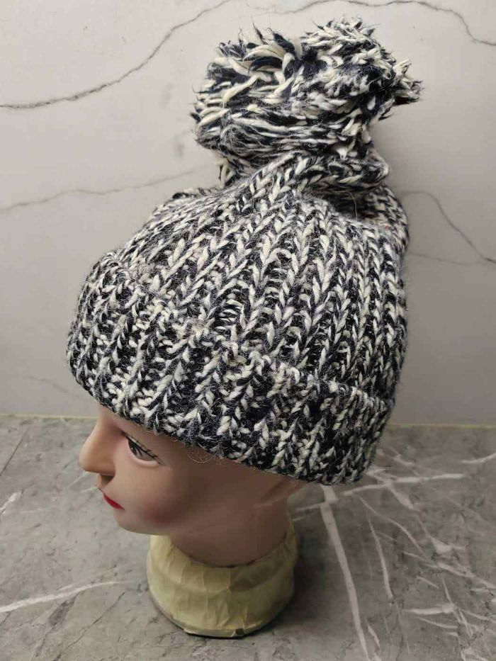 Uniqlo Uniqlo Snowcap Beanie Size ONE SIZE - 1 Thumbnail