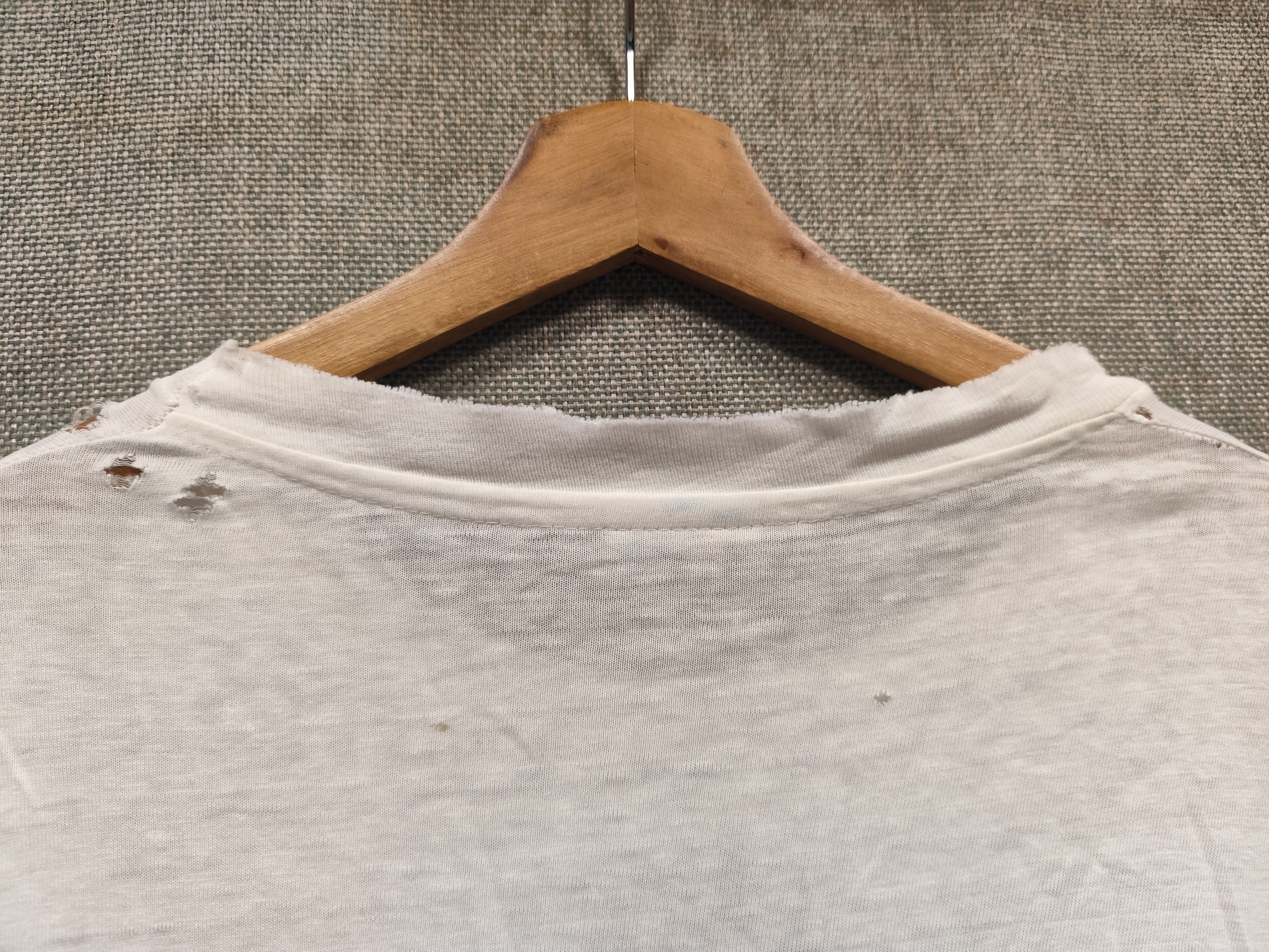 Vintage Vintage 90s t shirt art made in usa Size US L / EU 52-54 / 3 - 7 Thumbnail
