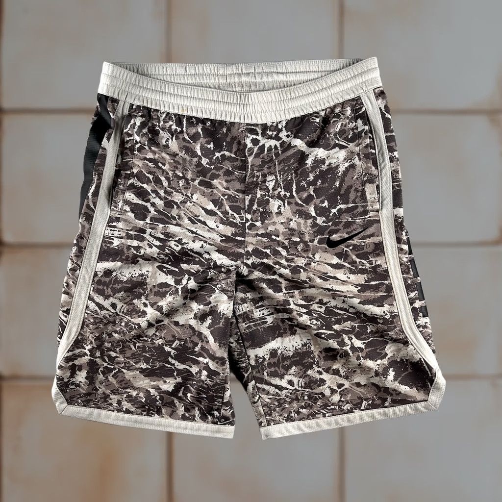 Nike Nike Dri-FIT Marble Print Elite Basketball shorts Mens XL Basketball Multicolor Athletic Sports Regular XS? Size US 36 / EU 52 - 1 Thumbnail