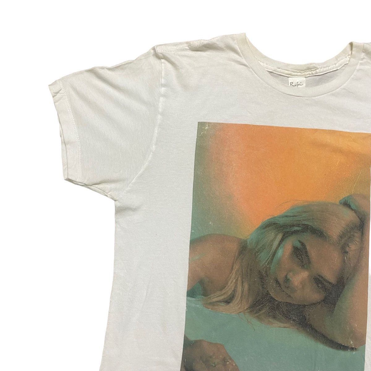 Vintage Hayley Kiyoko Tshirt Size US L / EU 52-54 / 3 - 2 Thumbnail