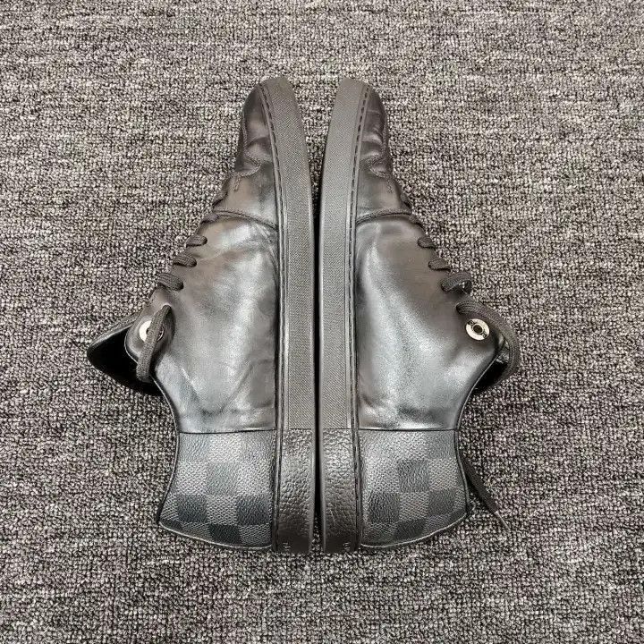 Other Louis Vuitton Leather Canvas Low-Top Sneakers -2508 Size US 7 / EU 40 - 2 Thumbnail