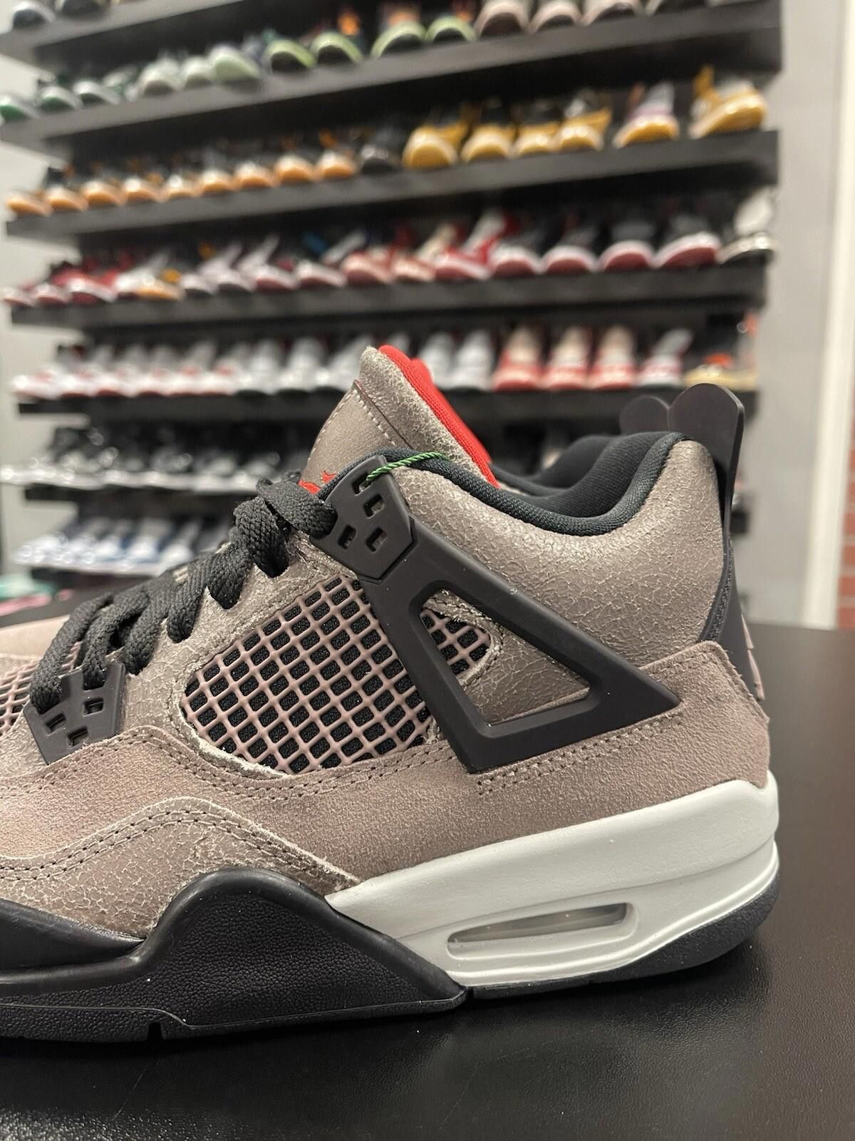 Jordan Brand Size 6 - Jordan 4 Retro Mid Taupe Haze Brown (DJ6249-200) Size US 6 / EU 39 - 5 Thumbnail
