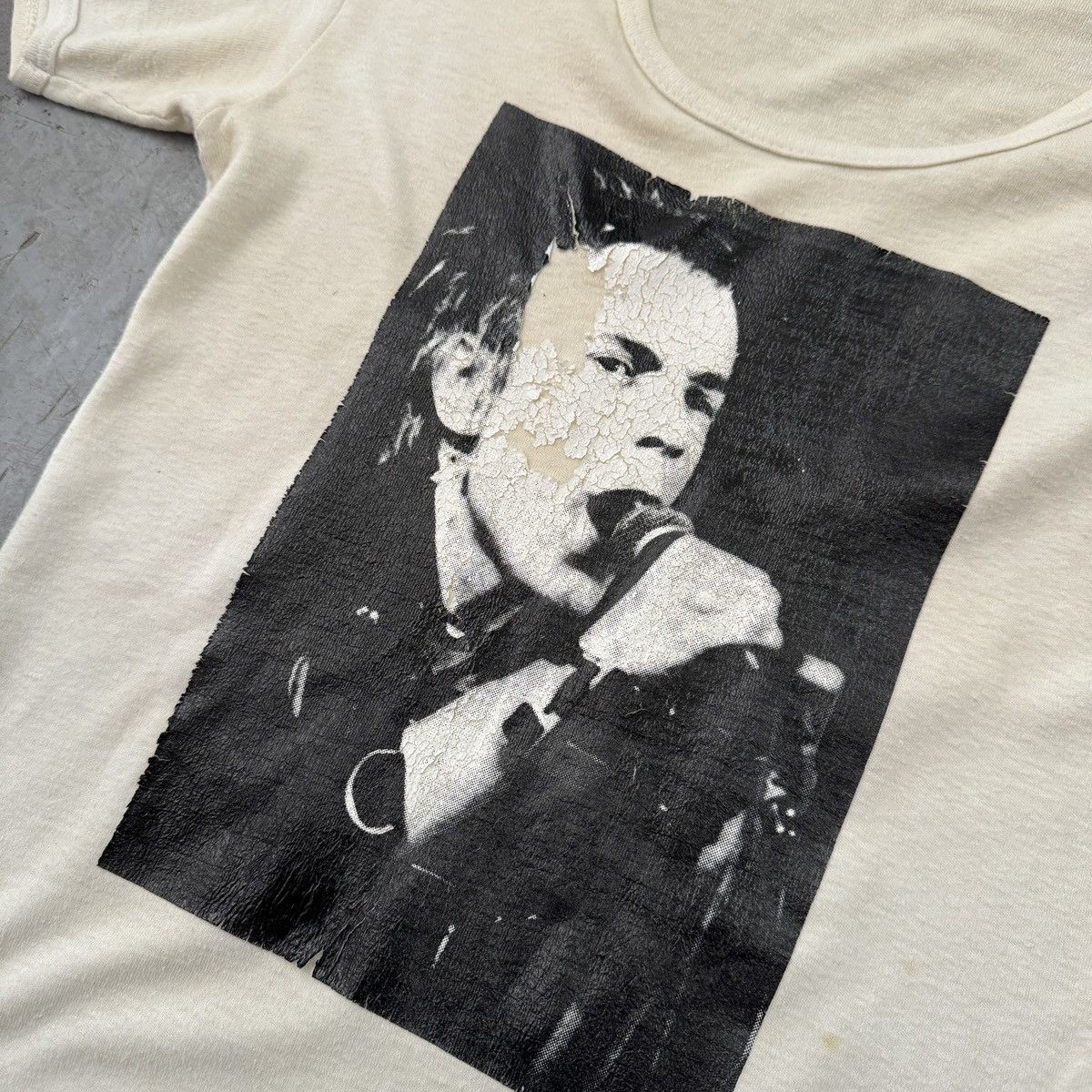 Band Tees × Vintage Vintage 80’s John Lydon/Sex Pistols thrashed T-shirt Size US S / EU 44-46 / 1 - 10 Thumbnail