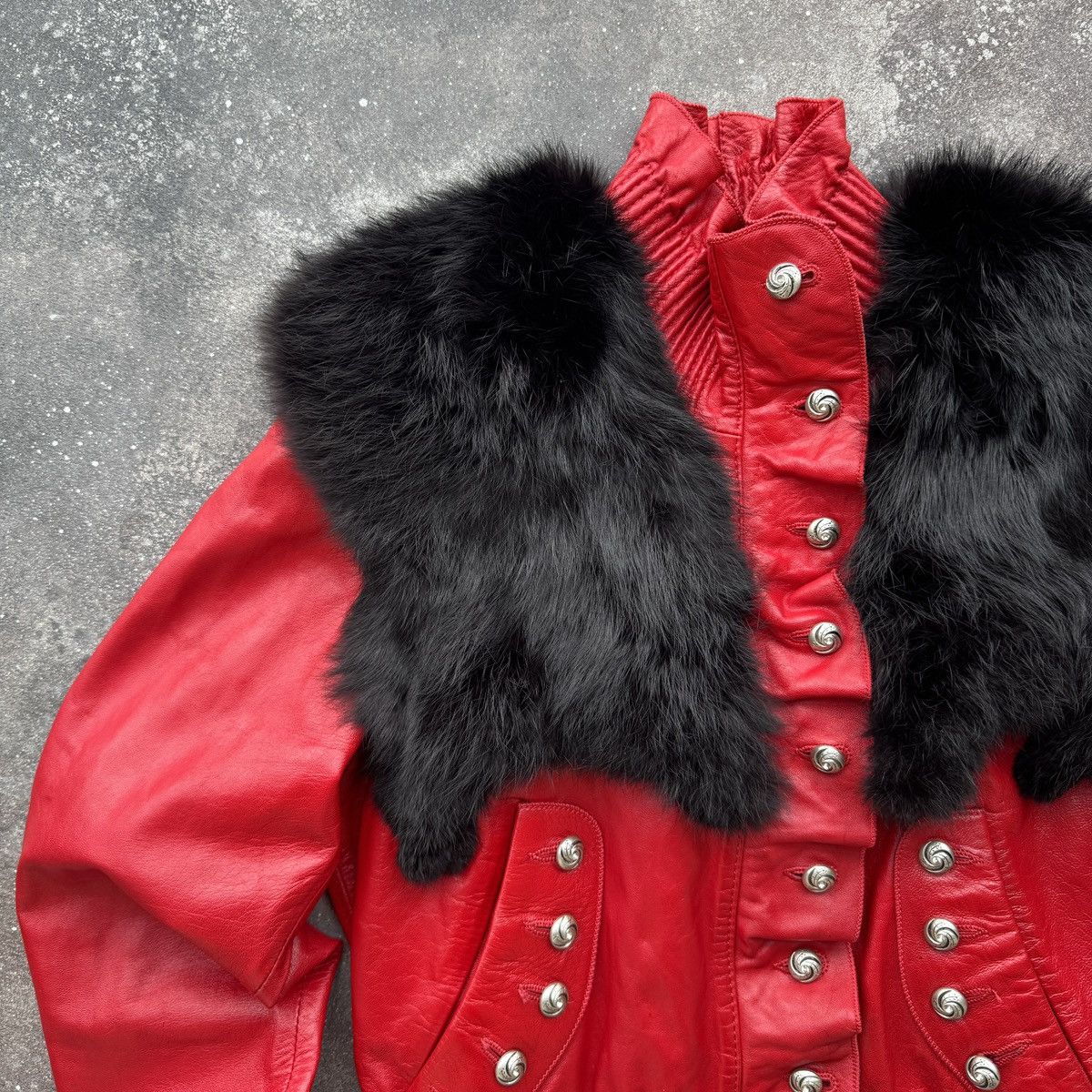 Japanese Brand Vintage Faux Fur Details Red Genuine Leather Cropped Jacket Size S / US 4 / IT 40 - 3 Thumbnail