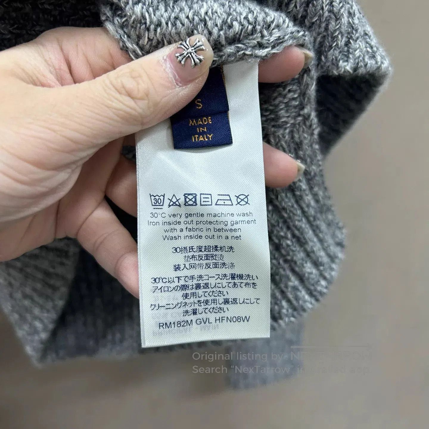 Louis Vuitton Gray Long Sleeve Sweater with Text Print. Size US S / EU 44-46 / 1 - 4 Thumbnail