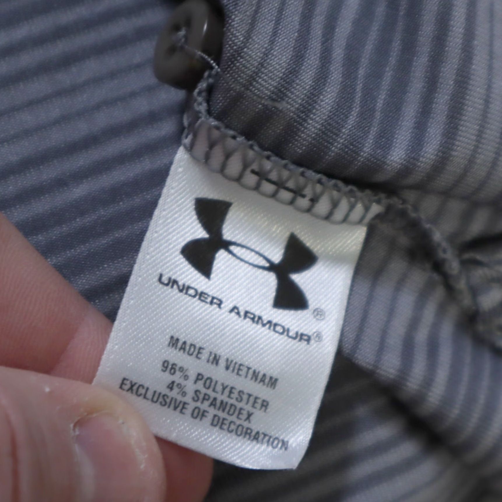 Under Armour Under Armour Heat Gear Loose Stretch Polyester Striped Polo Shirt Gray Men's XL Size US XL / EU 56 / 4 - 6 Thumbnail