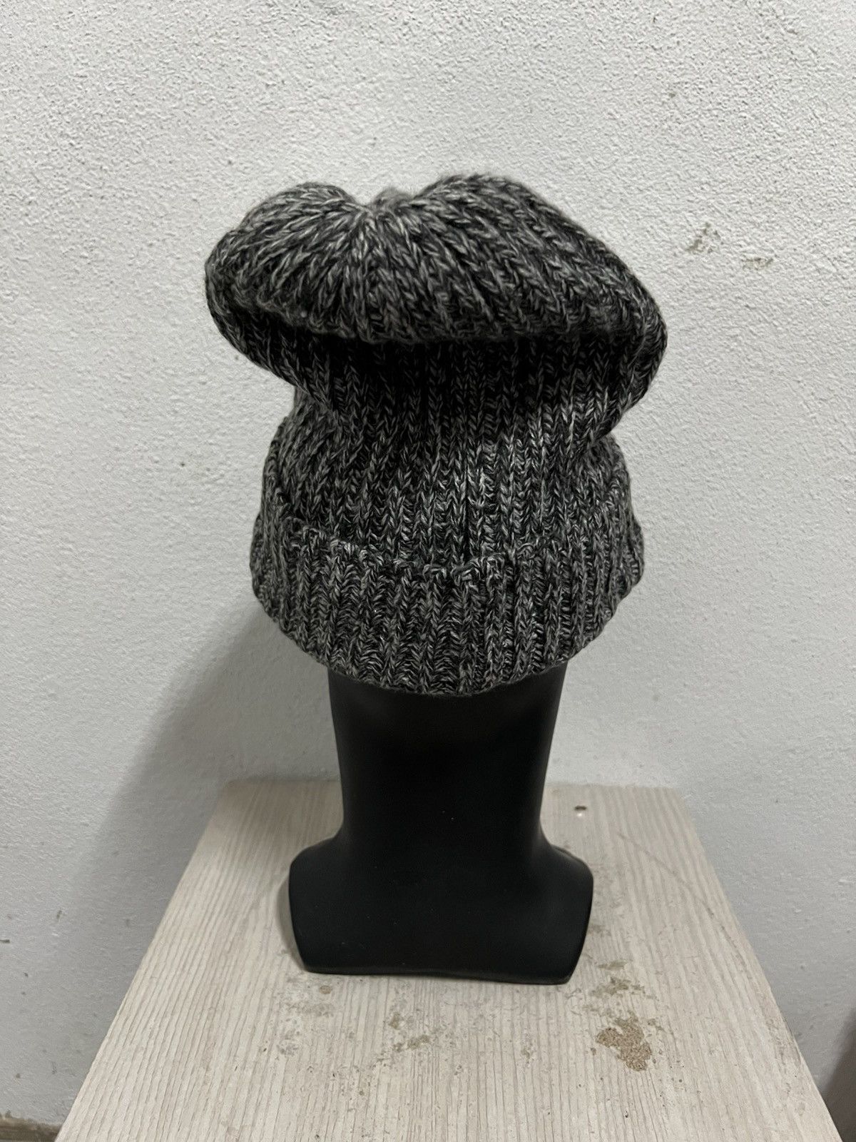 Japanese Brand Japanese Brand Uniqlo Plain Beanie Hat Size ONE SIZE - 5 Thumbnail