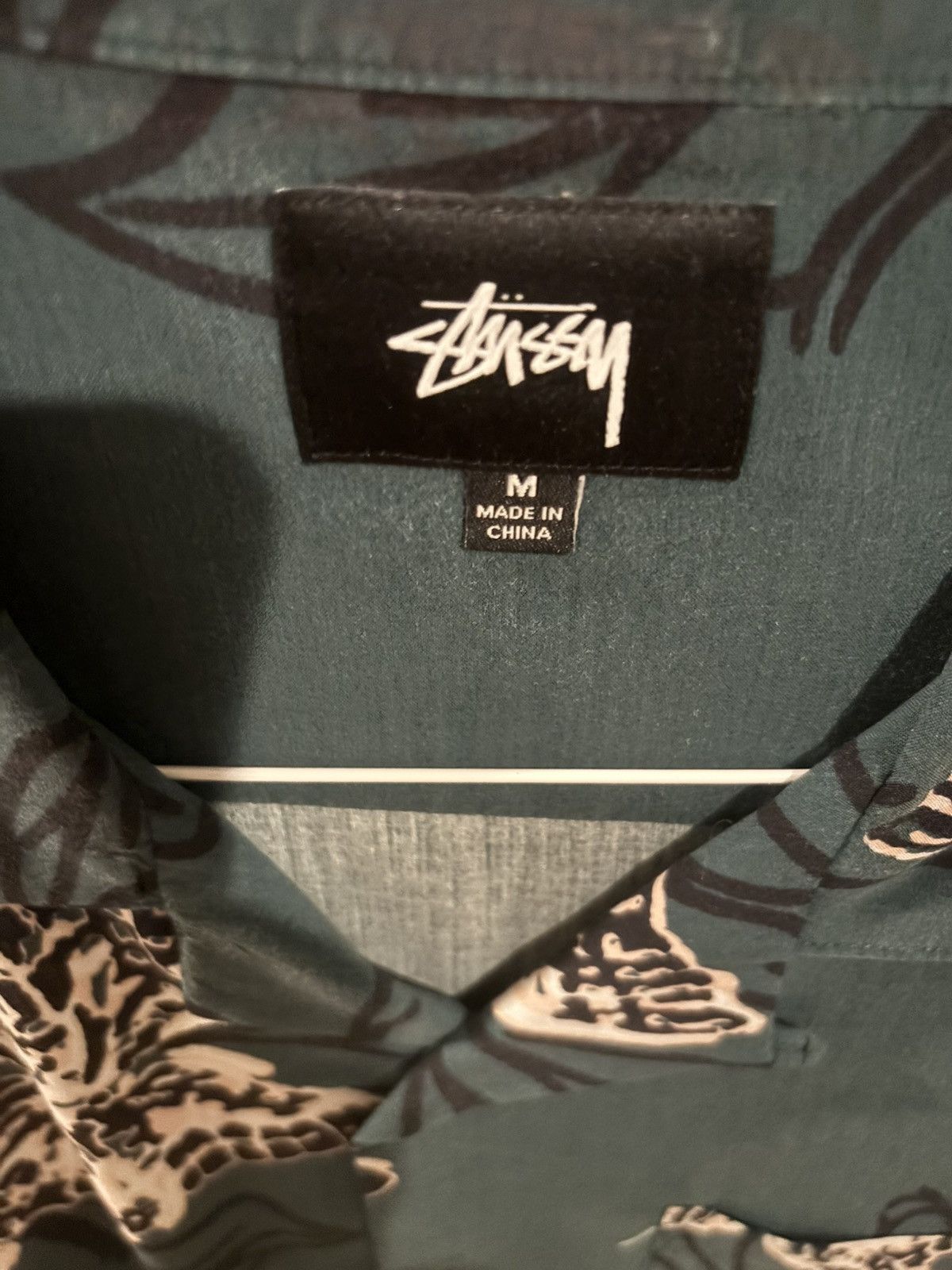 Stussy Stüssy All-Over Moth Print Button-Up Shirt – Green – M Size US M / EU 48-50 / 2 - 3 Thumbnail
