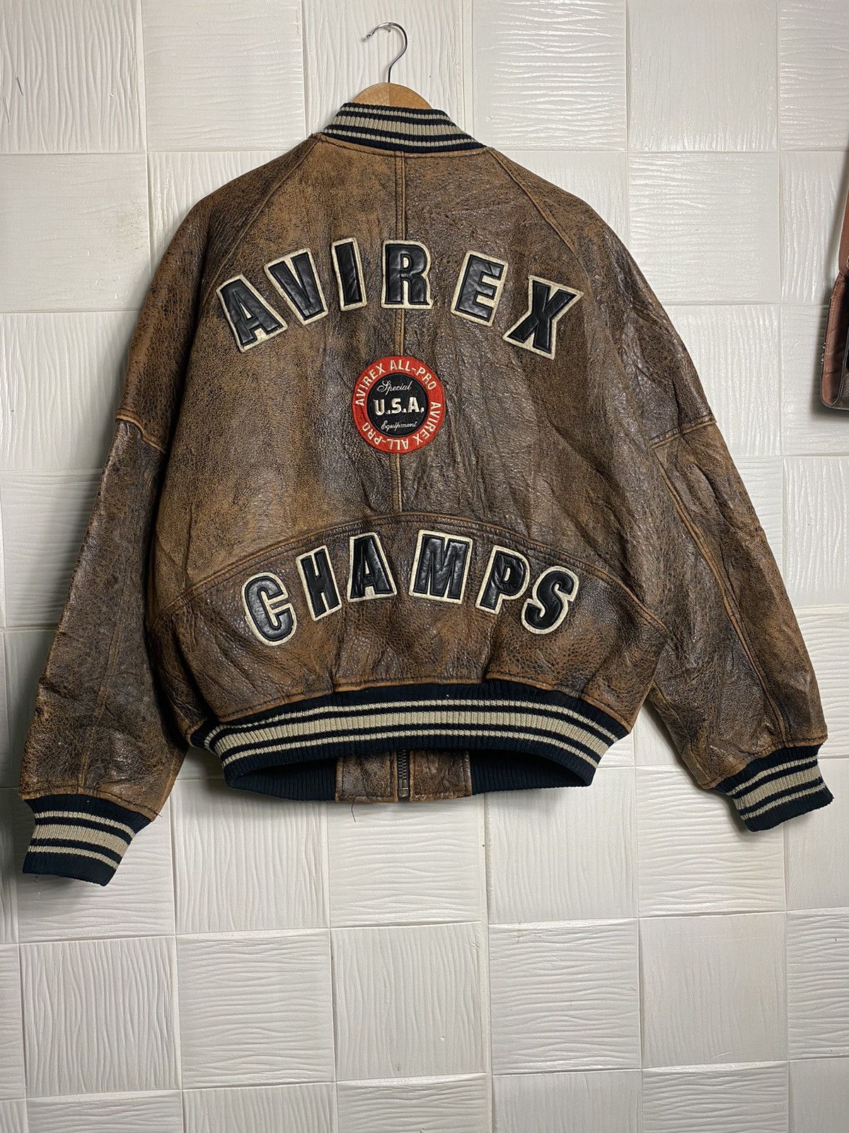 Avirex VINTAGE AVIREX 1952 AIR FORCE LEATHER JACKET Size US S / EU 44-46 / 1 - 3 Thumbnail