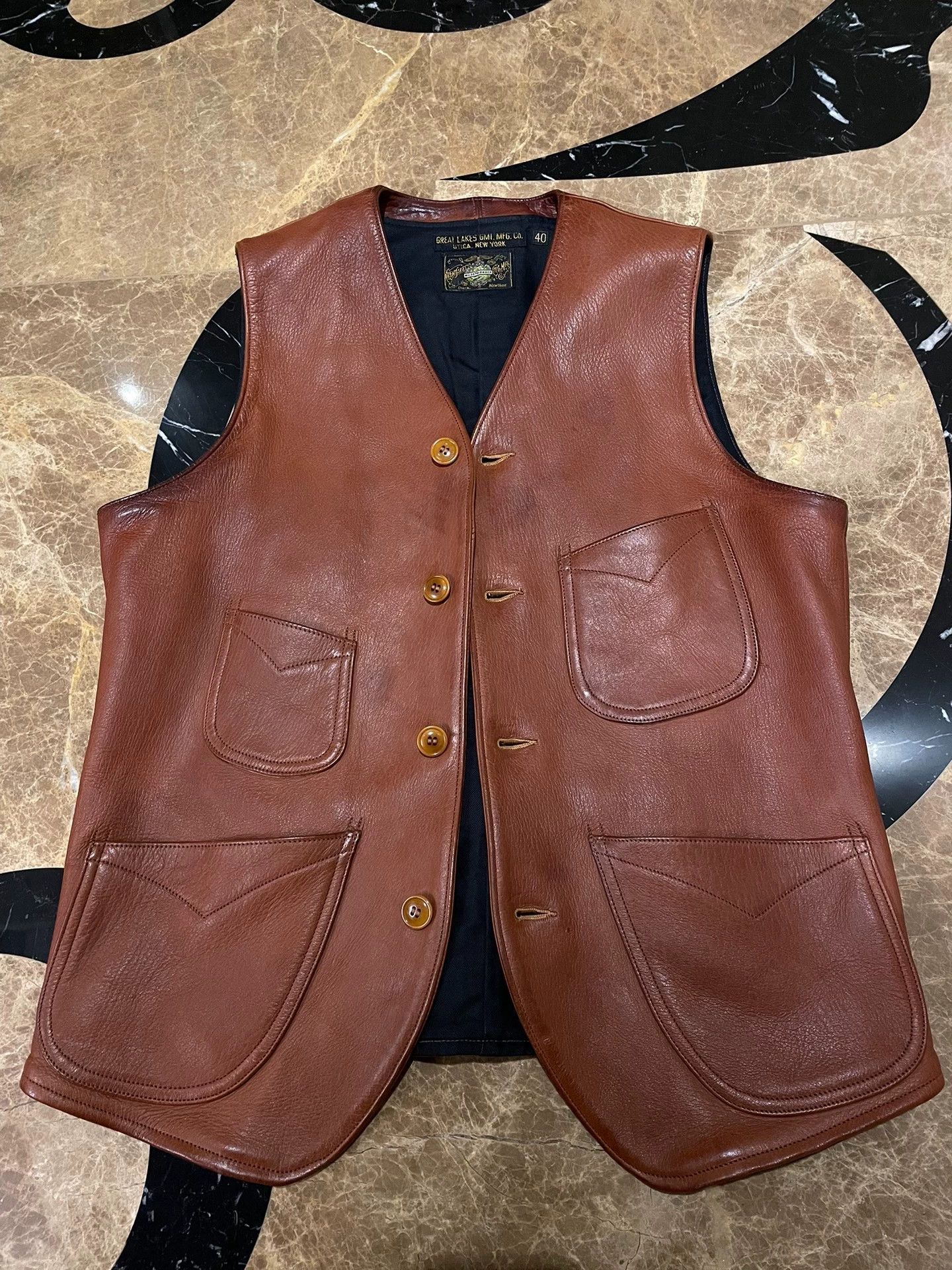 Freewheelers Freewheelers Darius North American deerskin vest Size US L / EU 52-54 / 3 - 1 Thumbnail