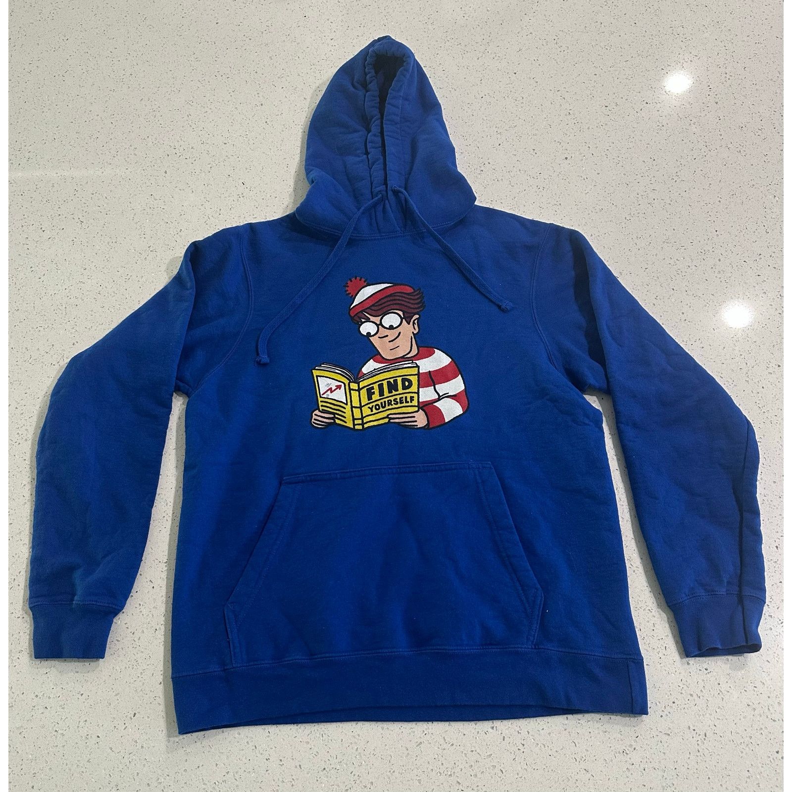 Other Where's Waldo Pullover Hoodie, Sweatshirt or Long Sleeve Tee Size US M / EU 48-50 / 2 - 1 Thumbnail