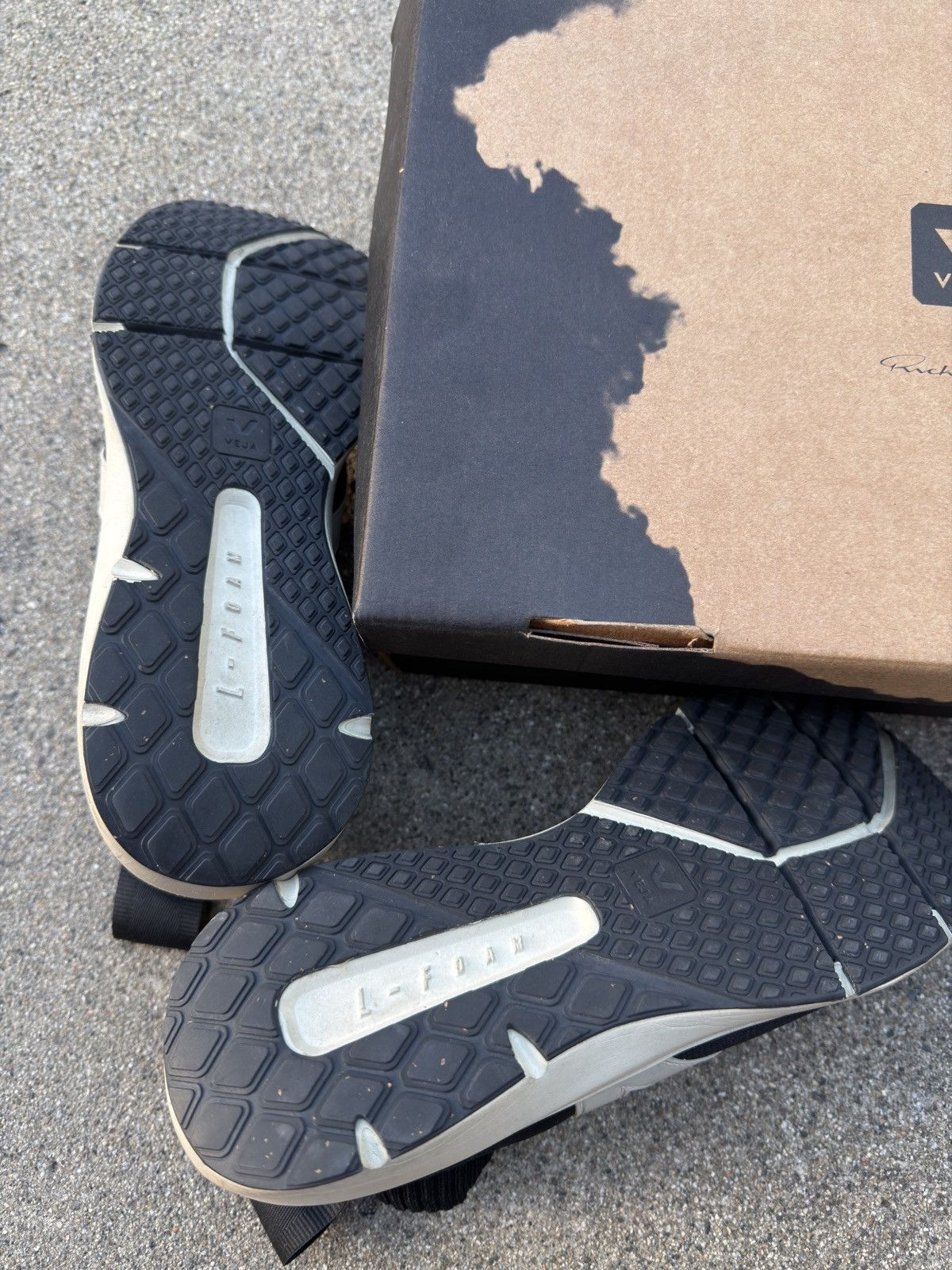 Rick Owens × Veja Runner Mid Knit Size US 9 / EU 42 - 6 Thumbnail