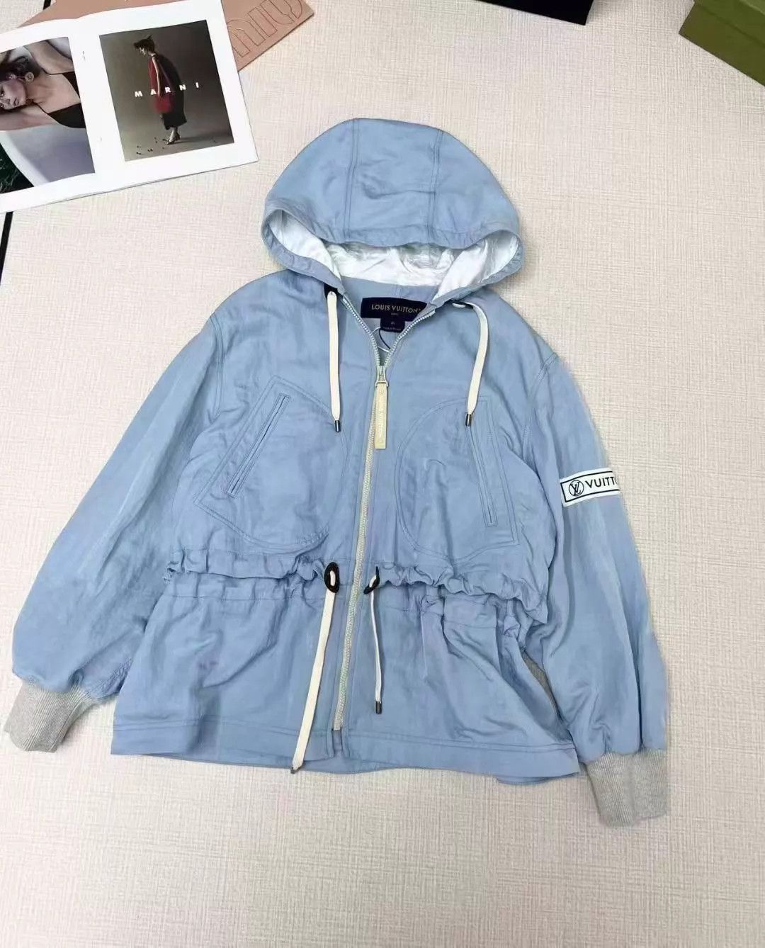 Louis Vuitton Louis Vuitton 24ss Ice Blue Waist-Cinched Parka Size M / US 6-8 / IT 42-44 - 1 Thumbnail