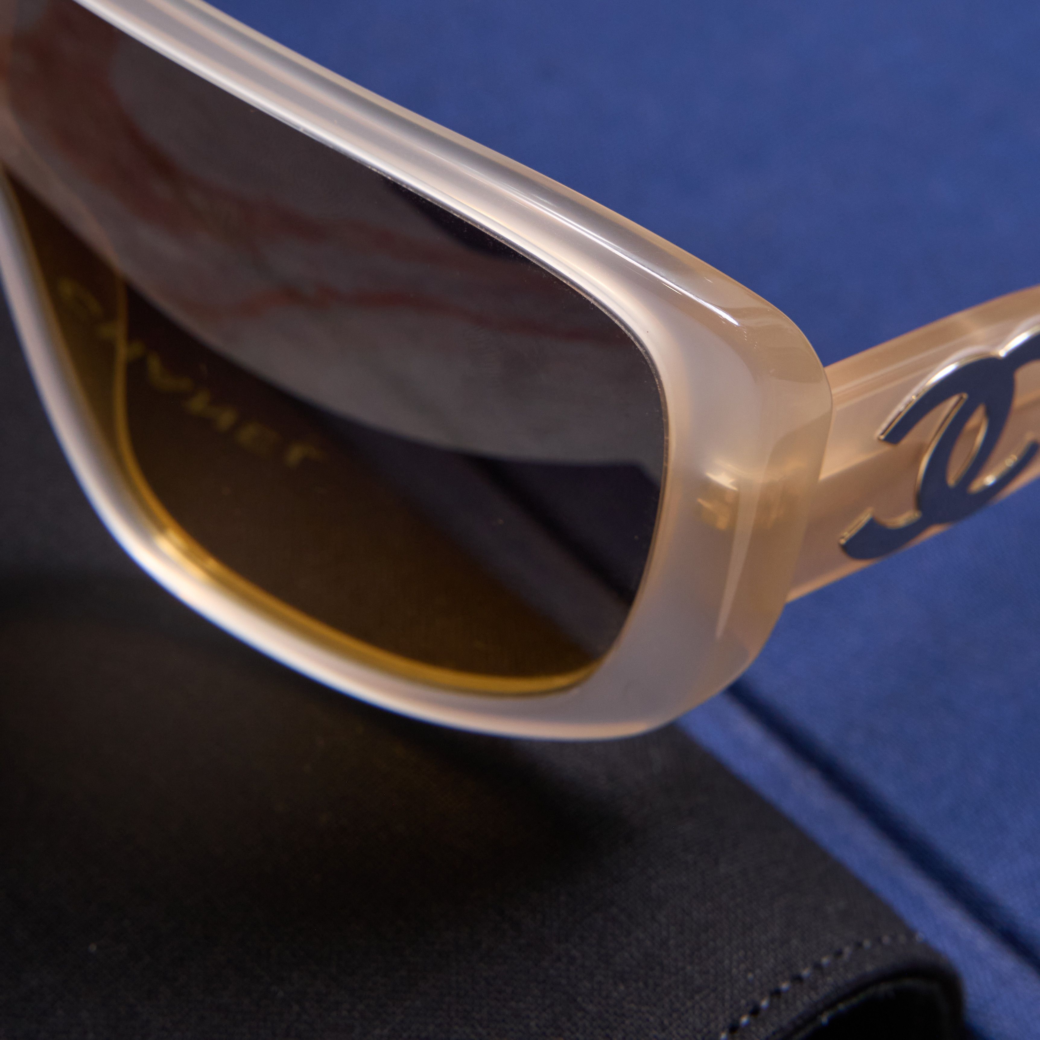 Chanel CHANEL 0CH5495 173111 Sunglasses Size ONE SIZE - 2 Thumbnail