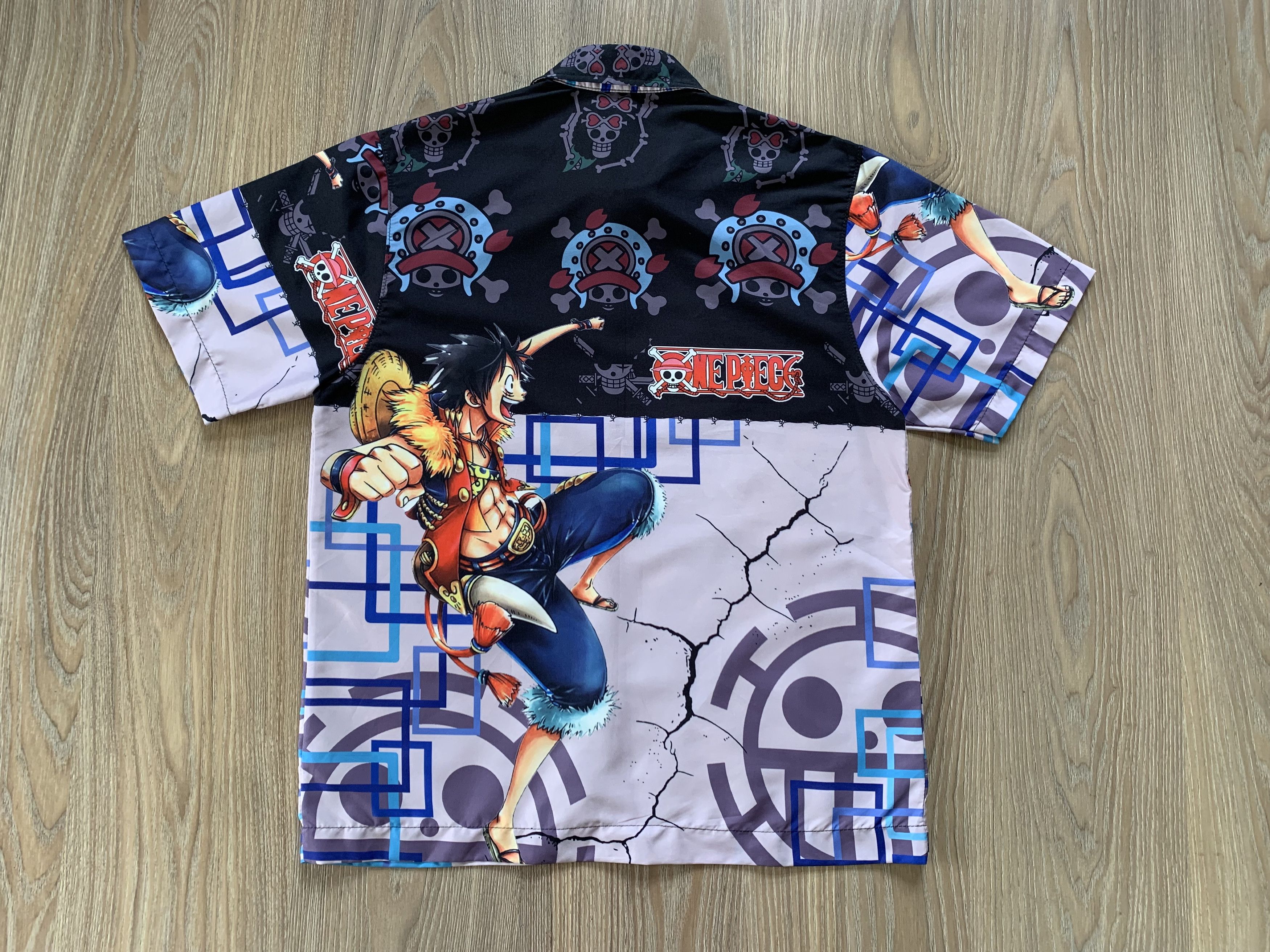 Anime × One Piece One Piece Full Printed Button Up Short Sleeve Shirt Size US M / EU 48-50 / 2 - 3 Thumbnail